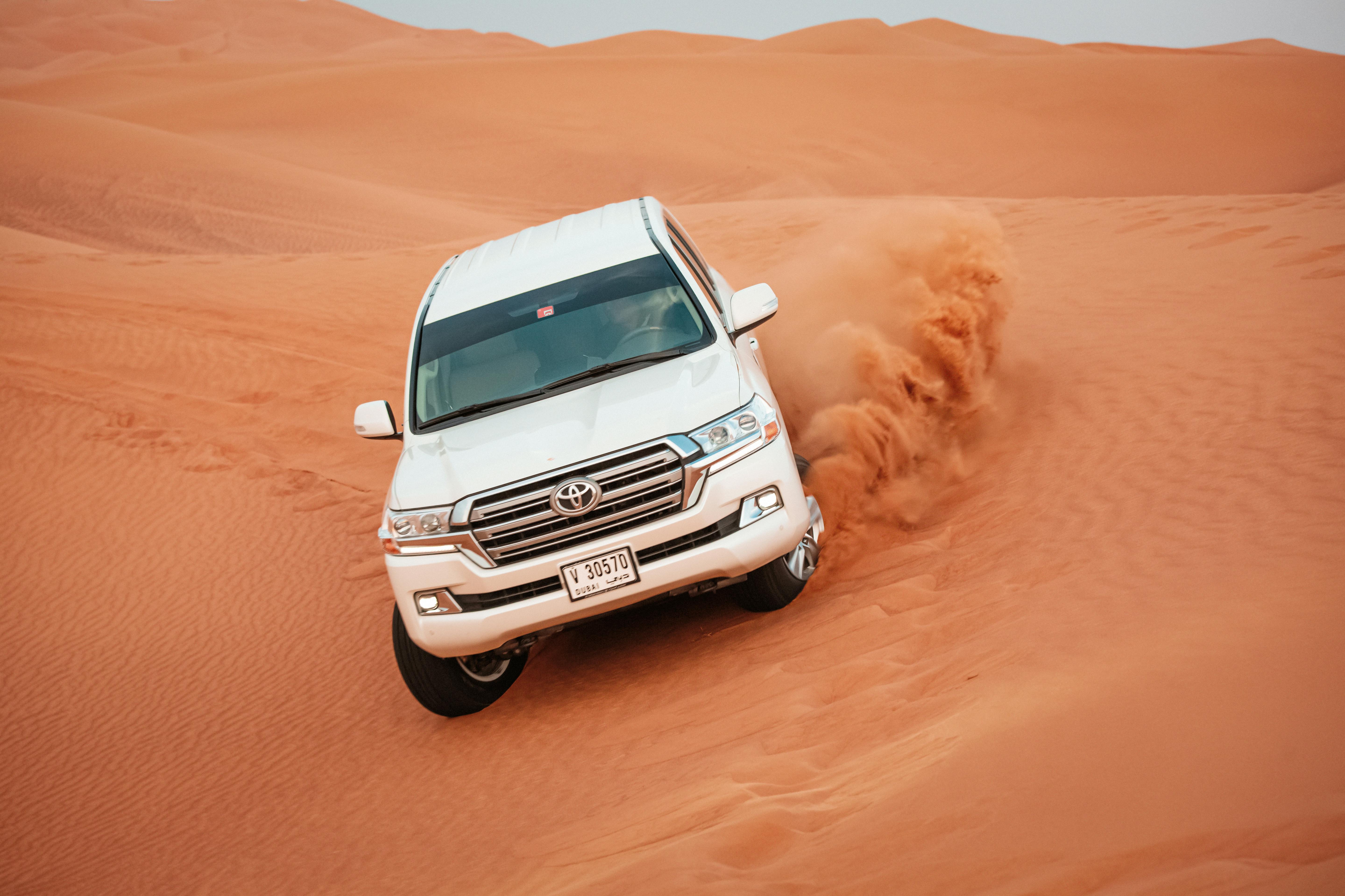 5760x3840 Dubai Desert Safari Photo, Download