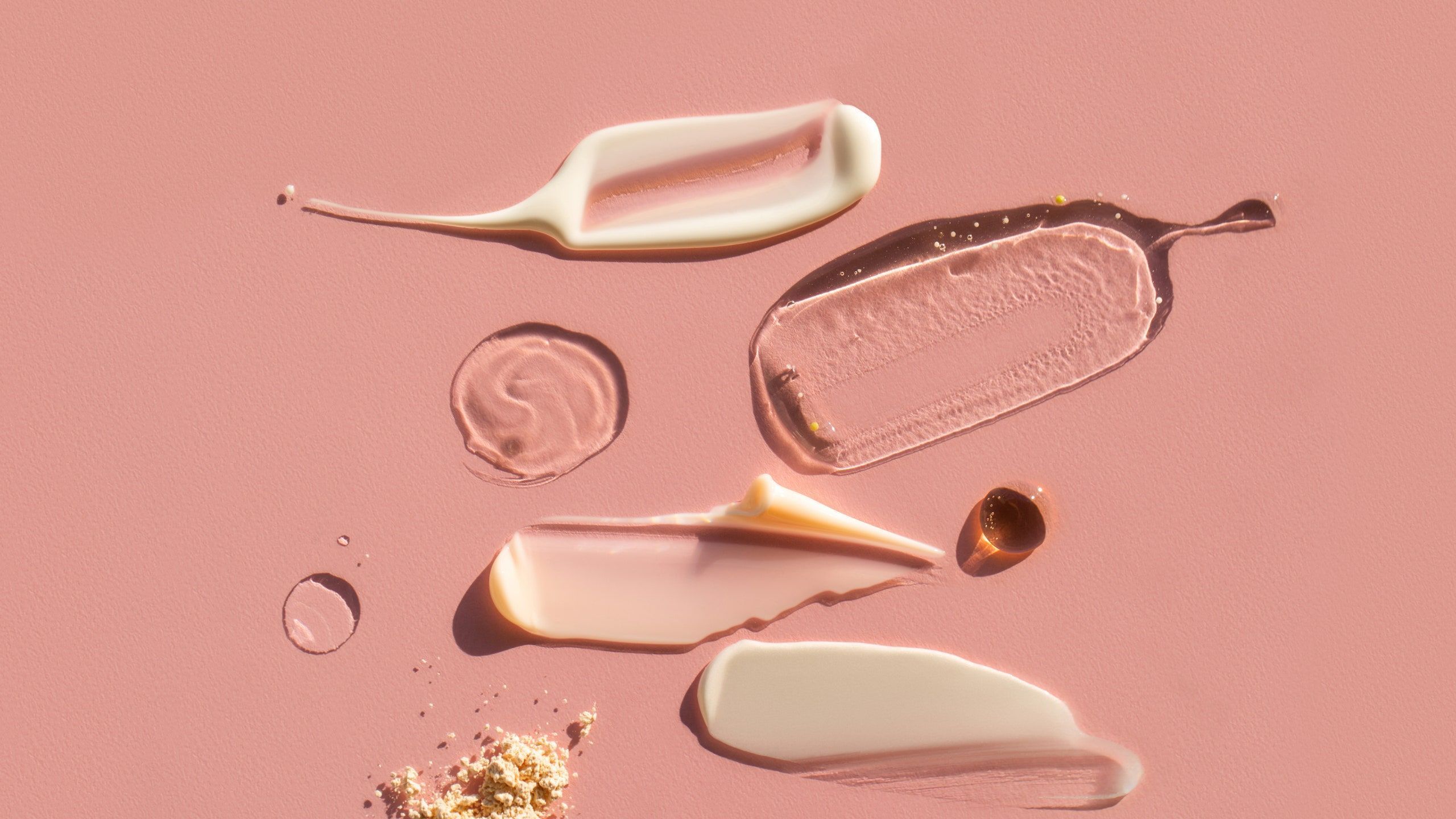 2560x1440 Navigating Skin Care Advice Online: What to Trust and What to Trash