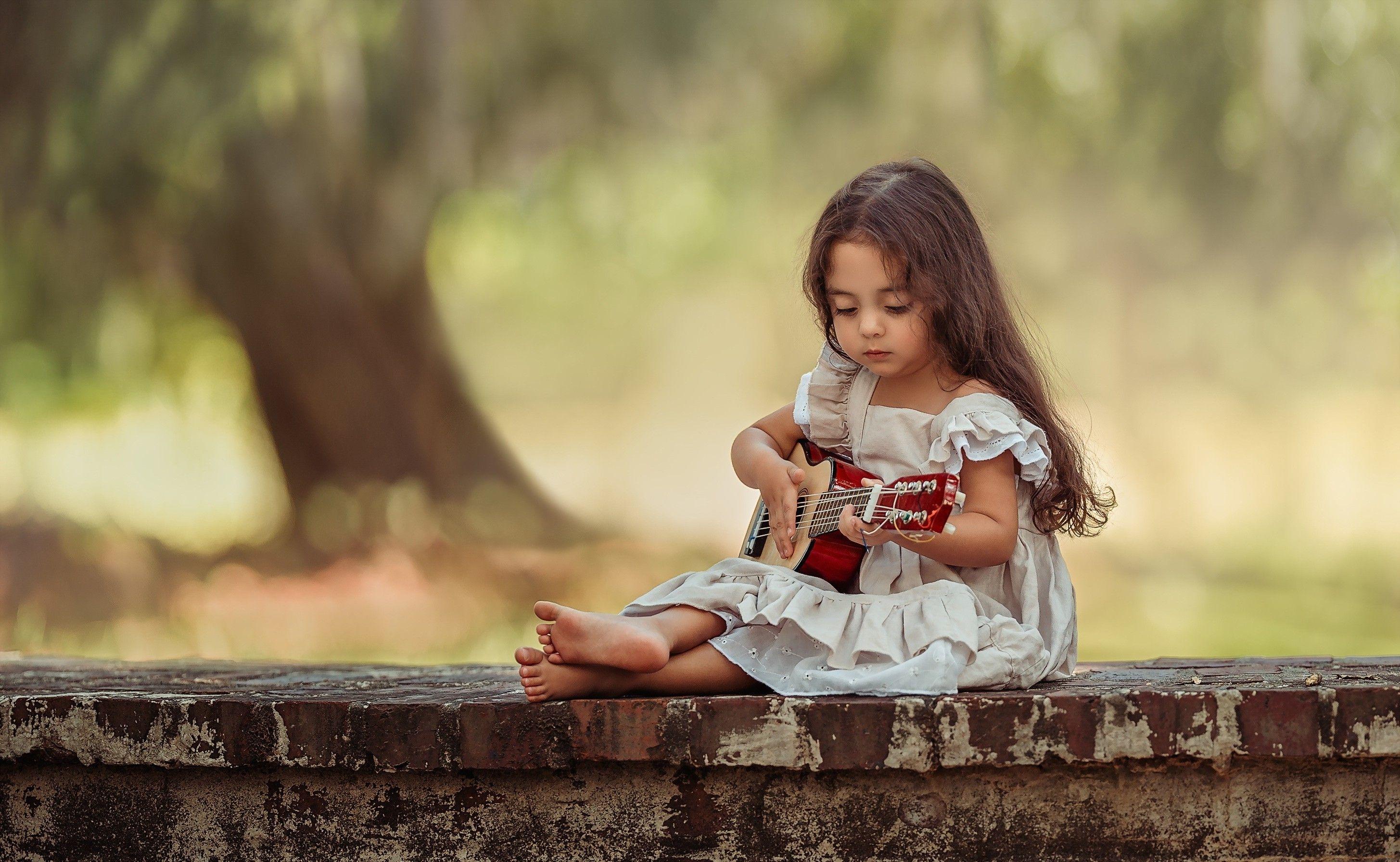 2910x1793 photography, Children, Happy, Music Wallpaper HD / Desktop