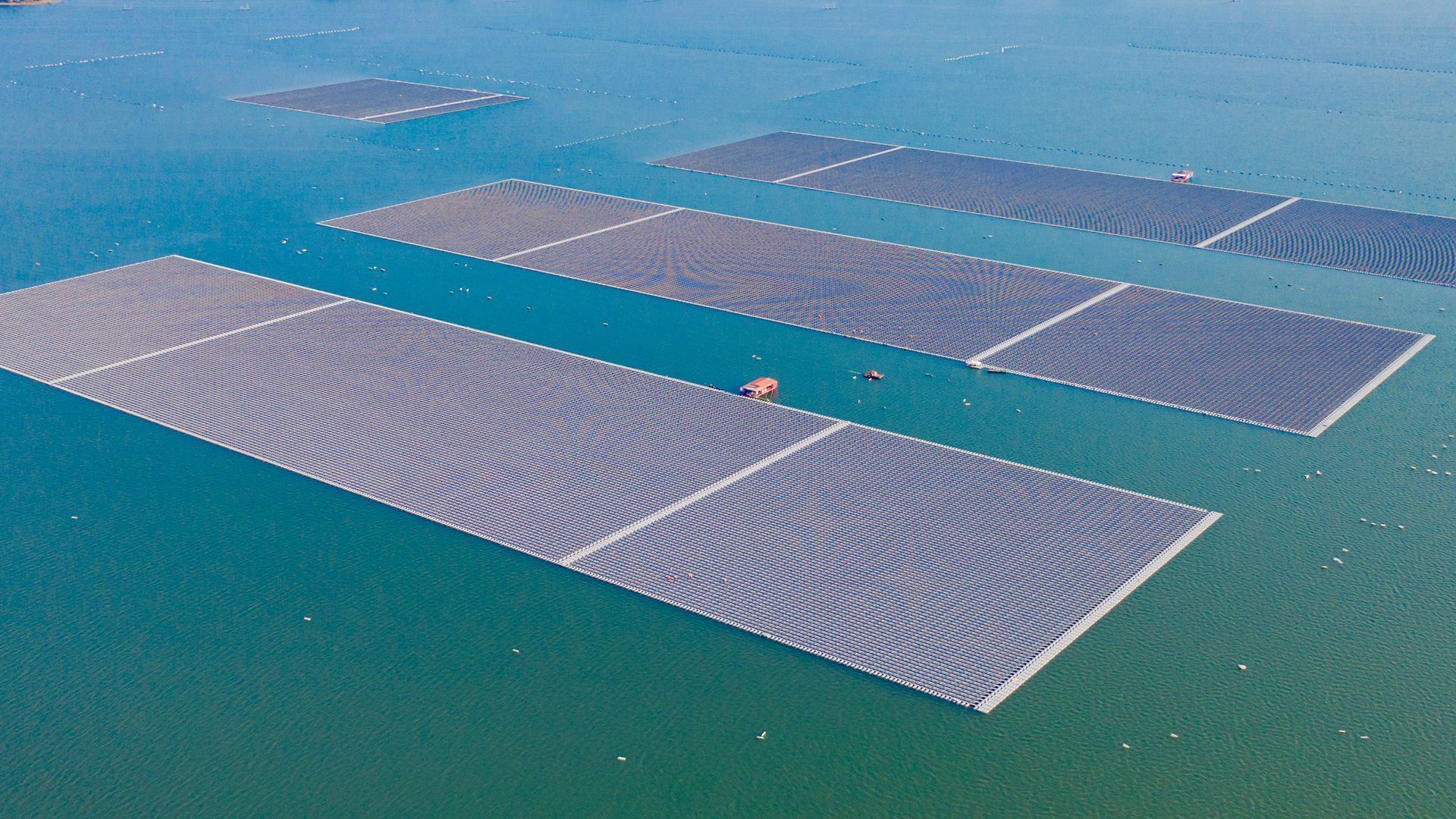 1920x1080 Largest floating PV plant with Siemens