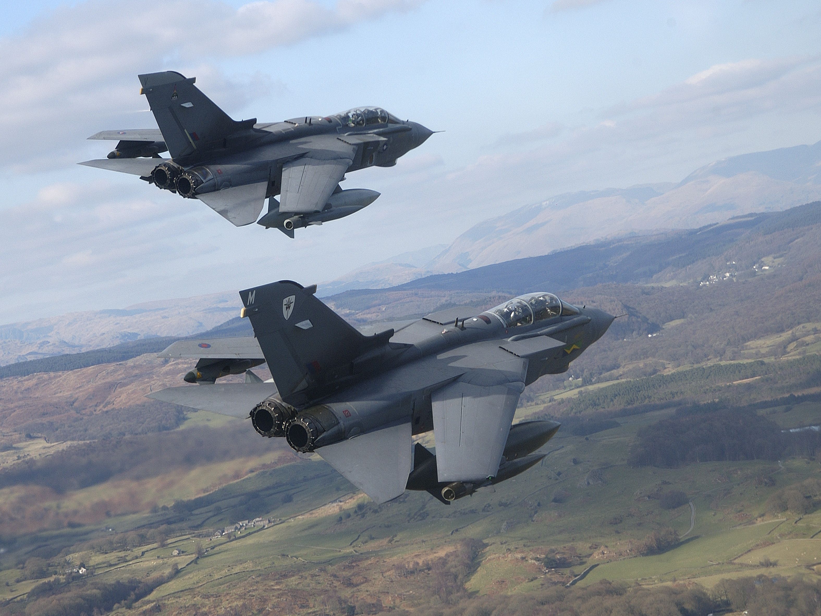 3150x2362 Two Tornado GR4 13 Squadron Royal