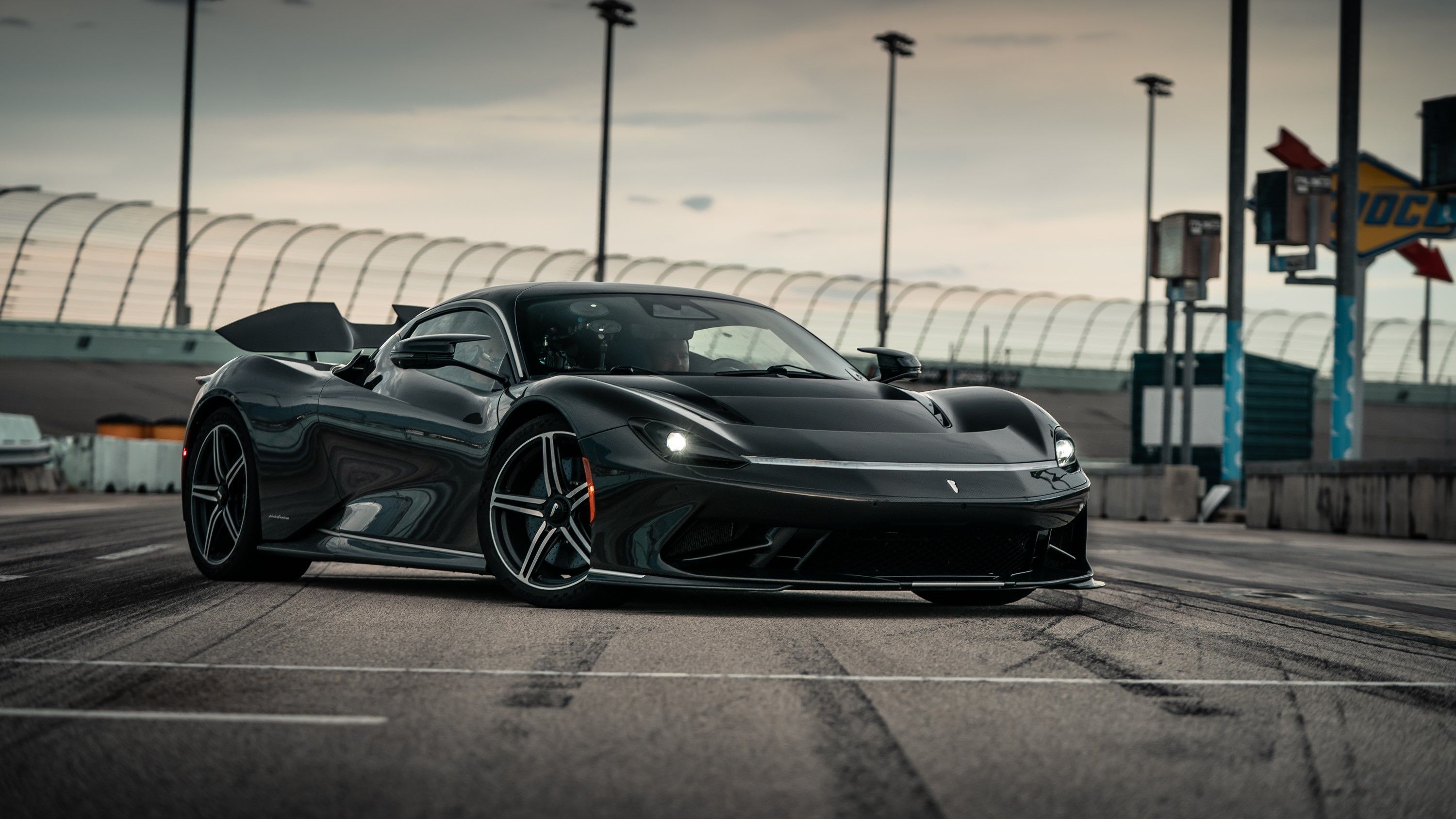 3000x1687 Pininfarina Battista Review 2024