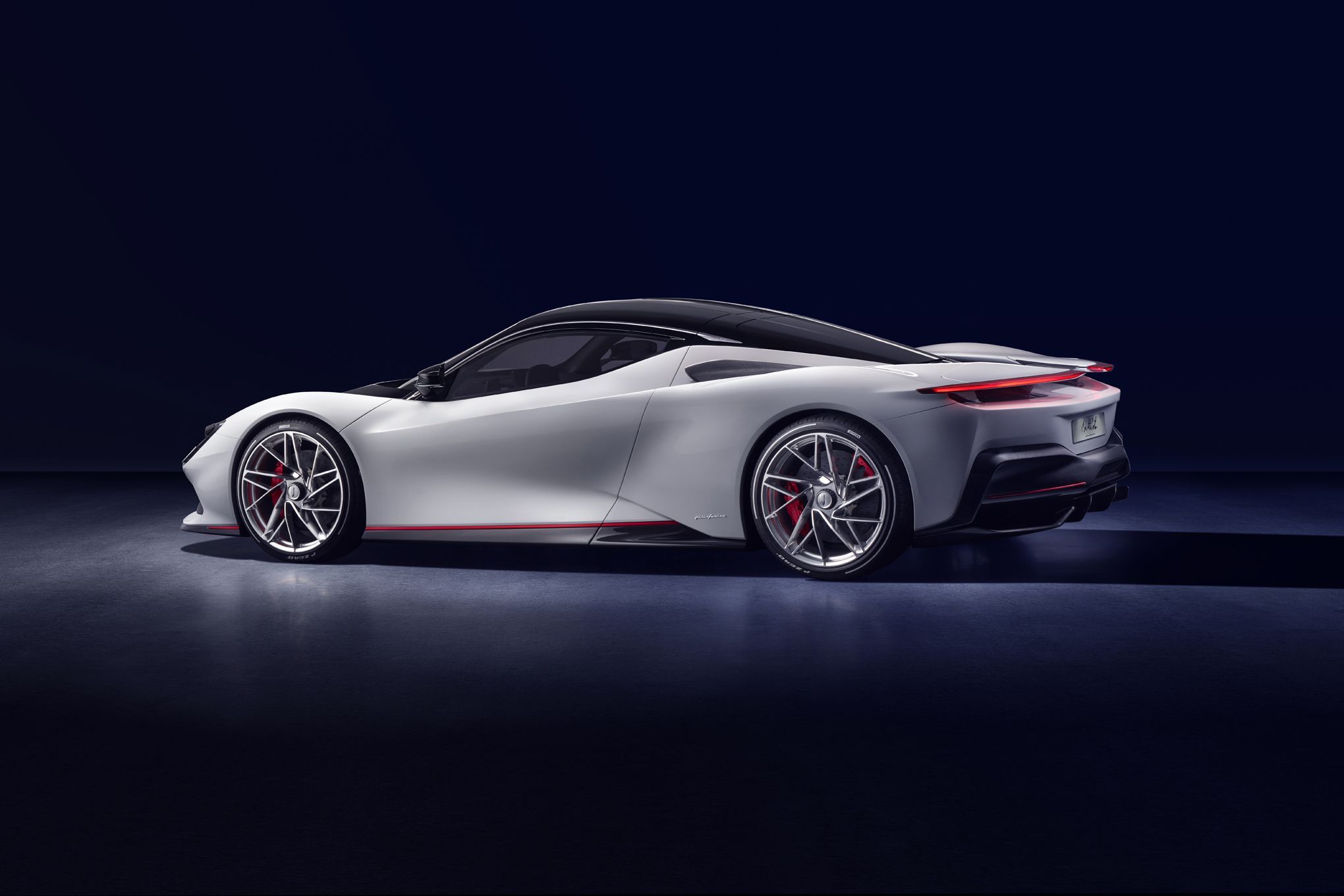 2040x1360 Pininfarina's 900 horsepower Battista