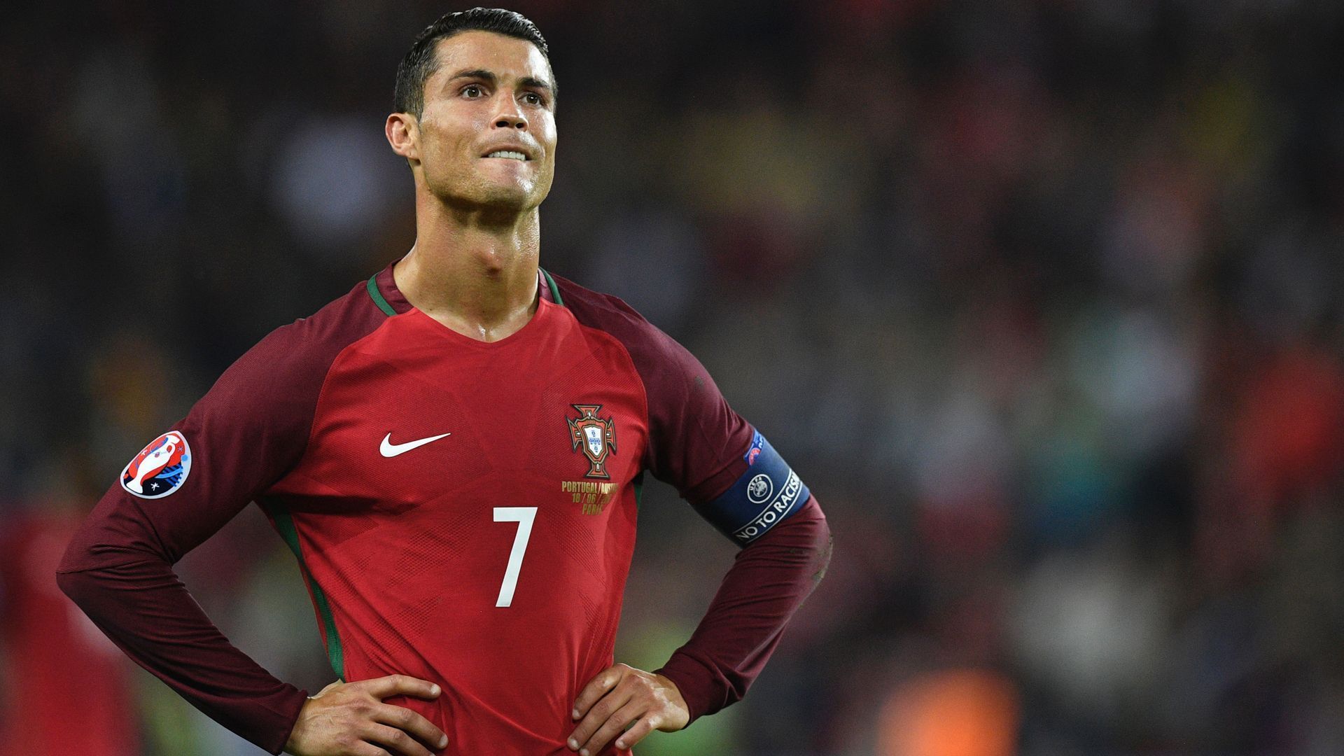 Ronaldo Sad Wallpapers - Top Free Ronaldo Sad Backgrounds - WallpaperAccess