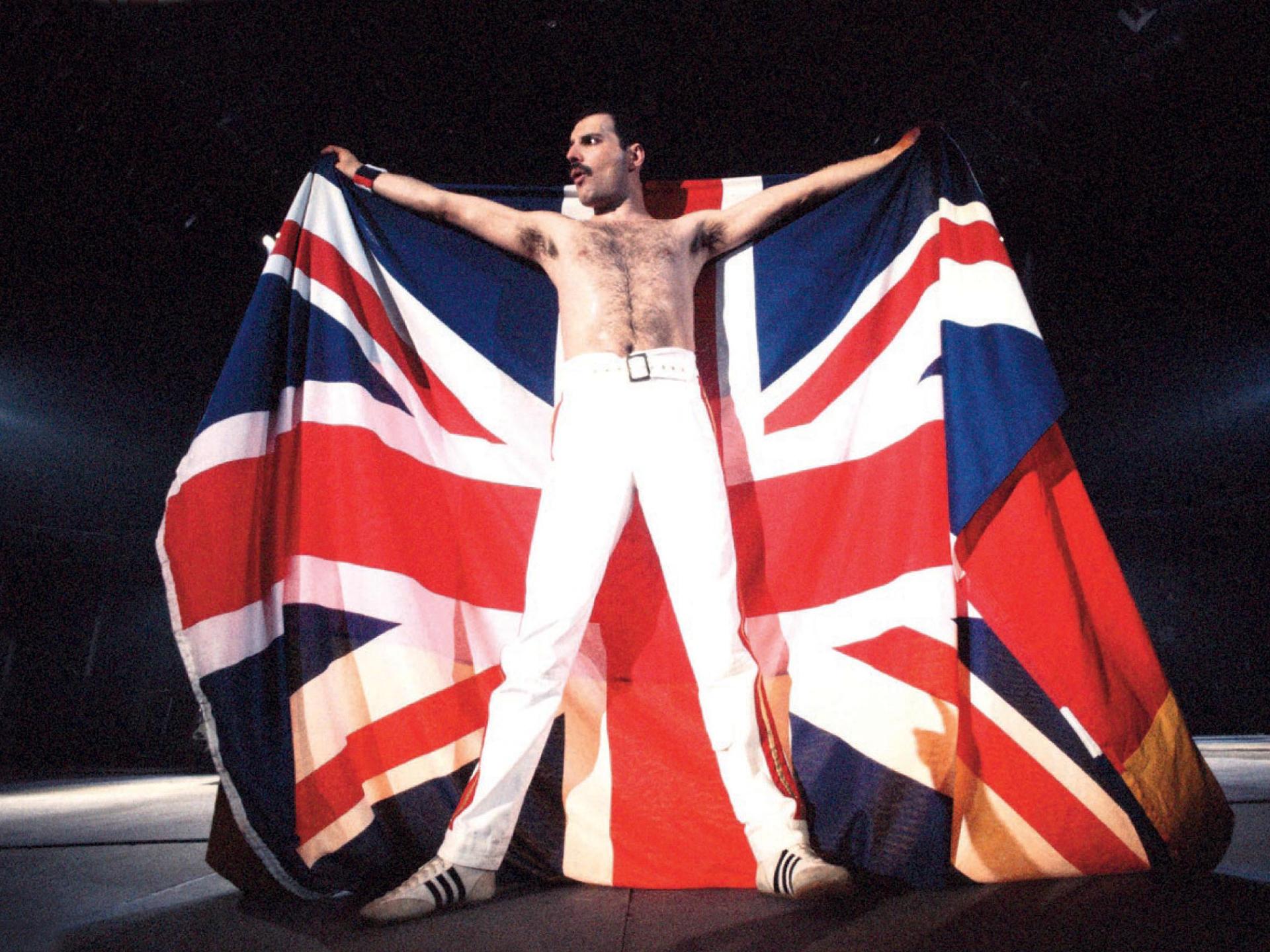 1920x1440 Freddie Mercury Wallpaper HD Download