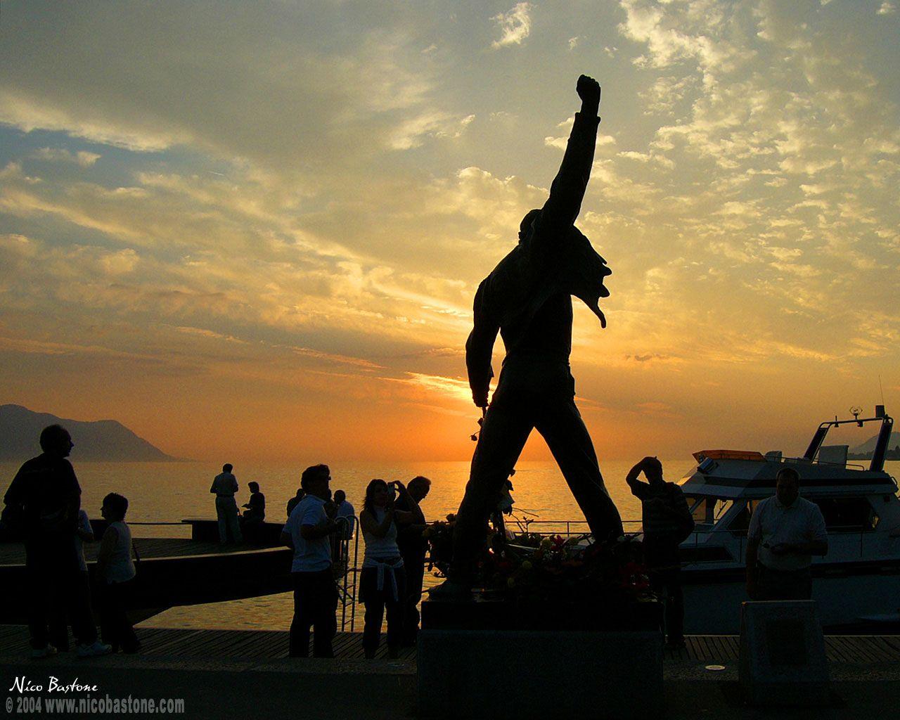 1280x1024 Freddie mercury picture