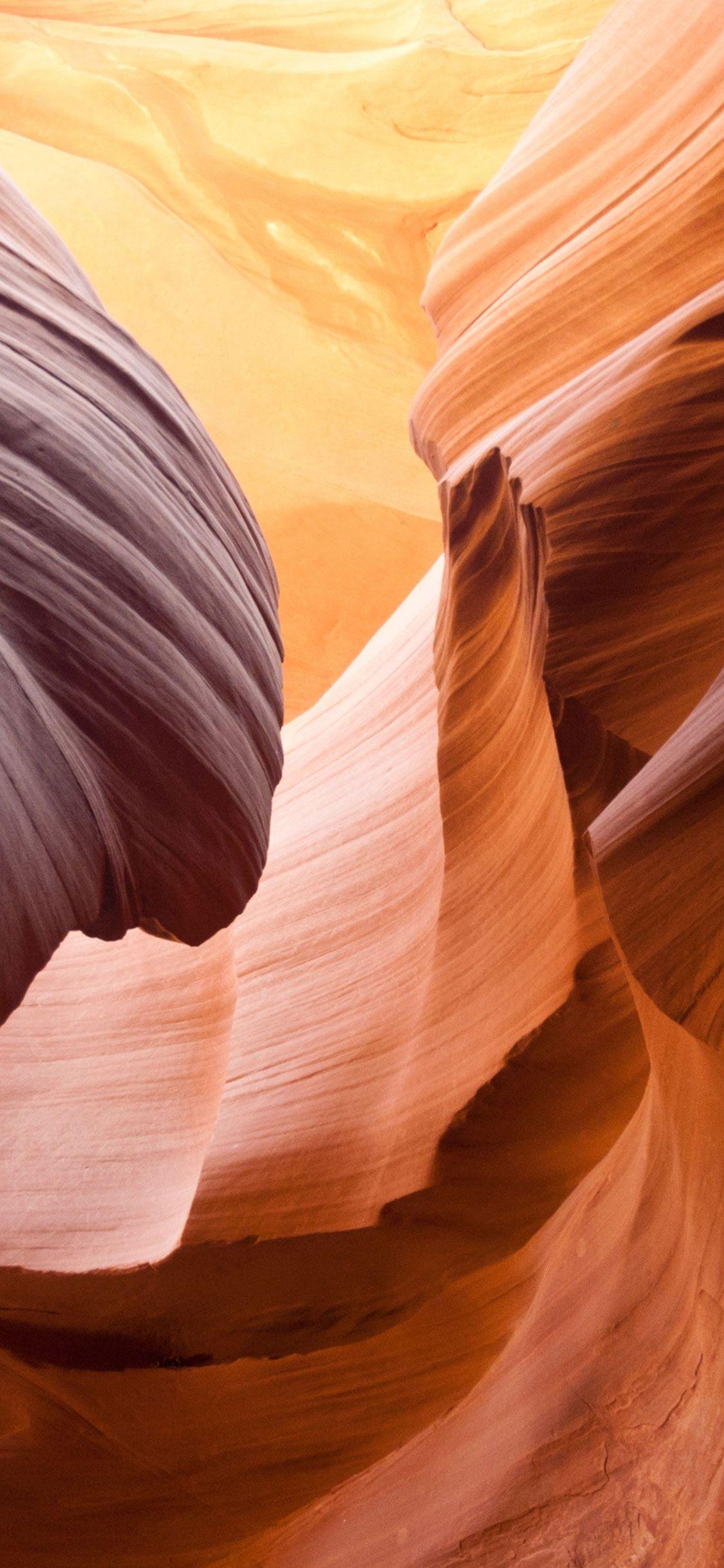 1125x2436 Hình nền iOS 12 cho iPhone X, 8, 7, 6 https://wallpaperaccess.com/full/1269804.jpg