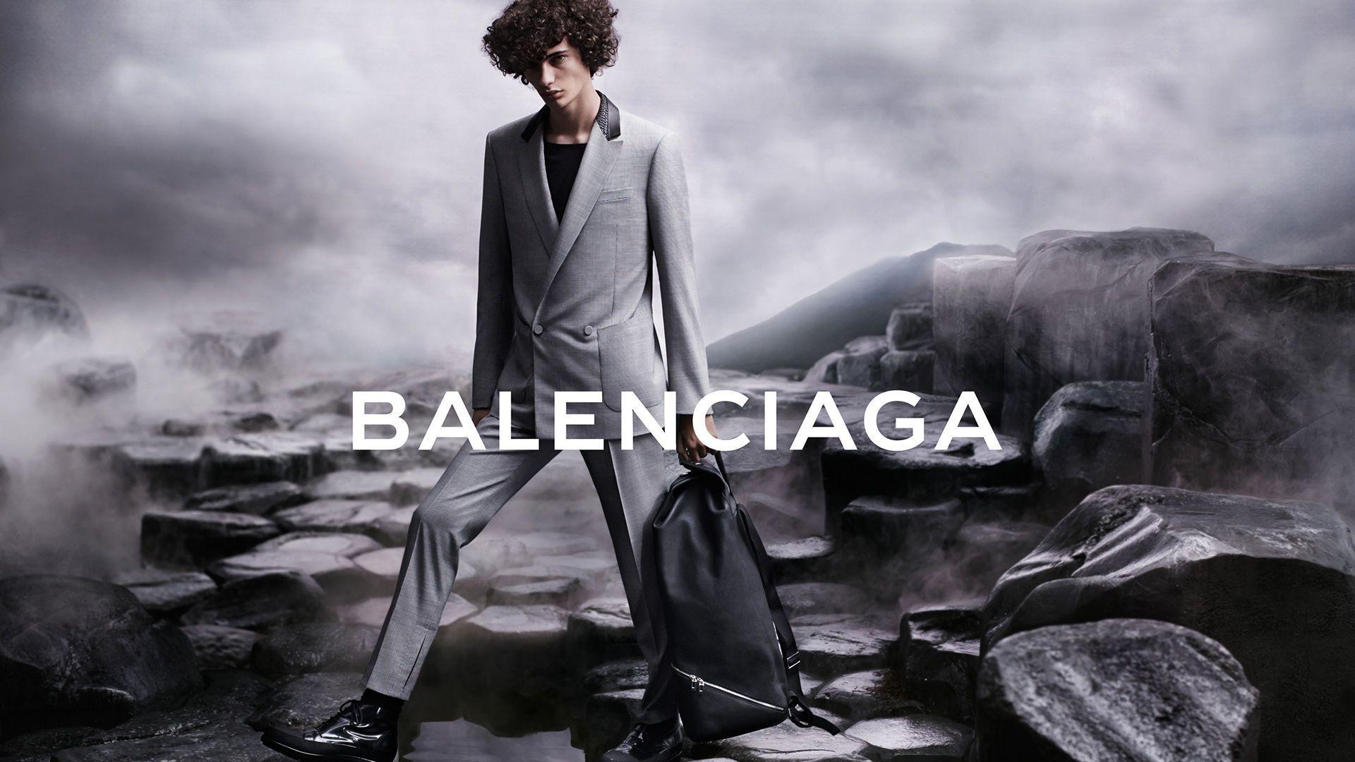 Balenciaga Wallpapers - Top Free Balenciaga Backgrounds - WallpaperAccess
