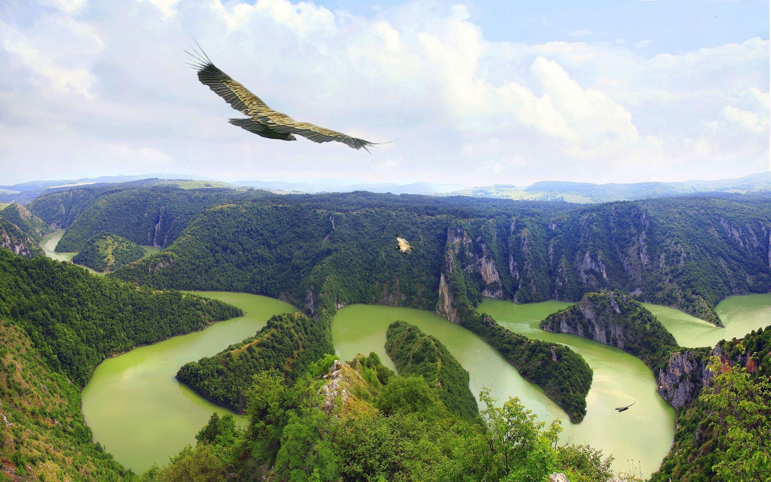 2560x1600 Serbia Wallpaper