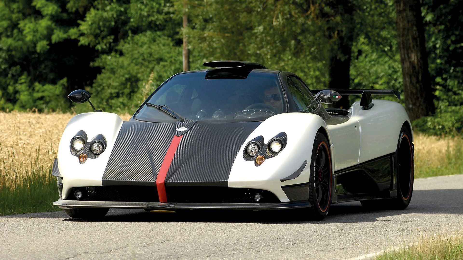1920x1080 Pagani Zonda Cinque