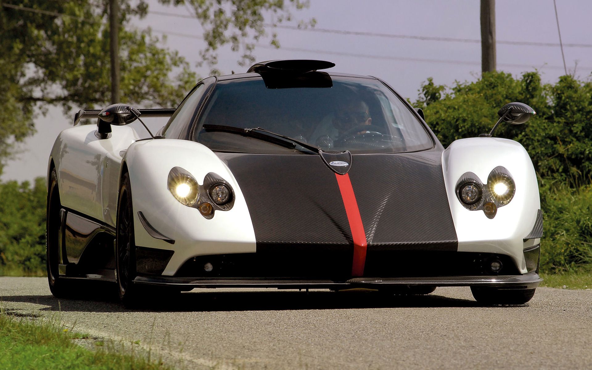 1920x1200 Pagani Zonda Cinque