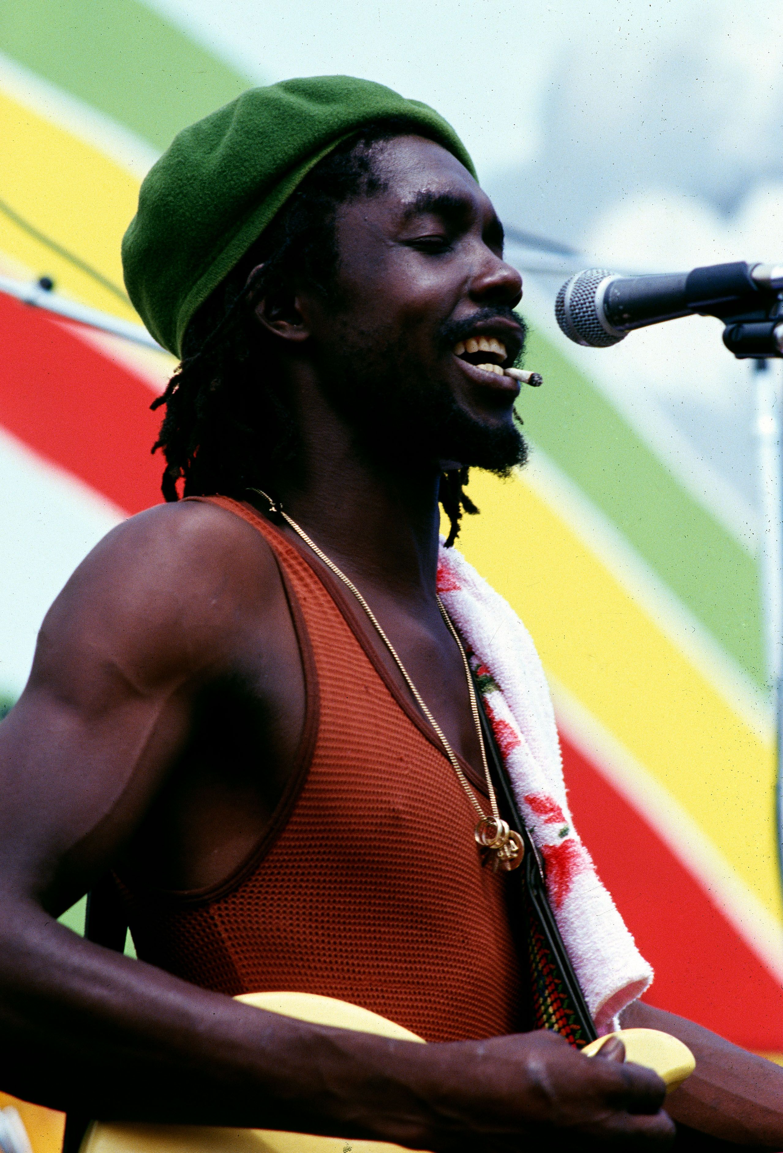 2557x3765 Peter Tosh Wallpaper