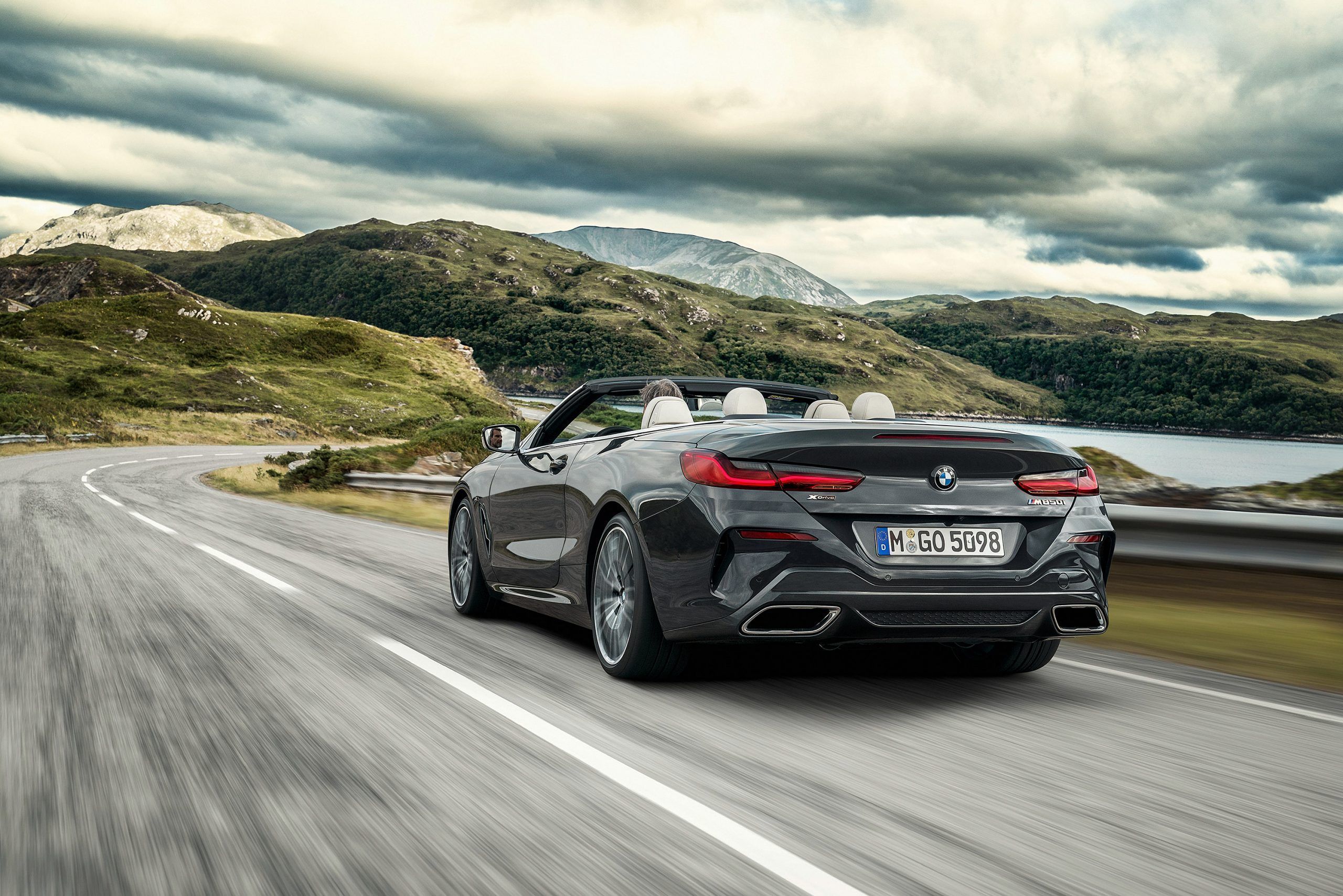 2560x1707 BMW 8 Series Convertible
