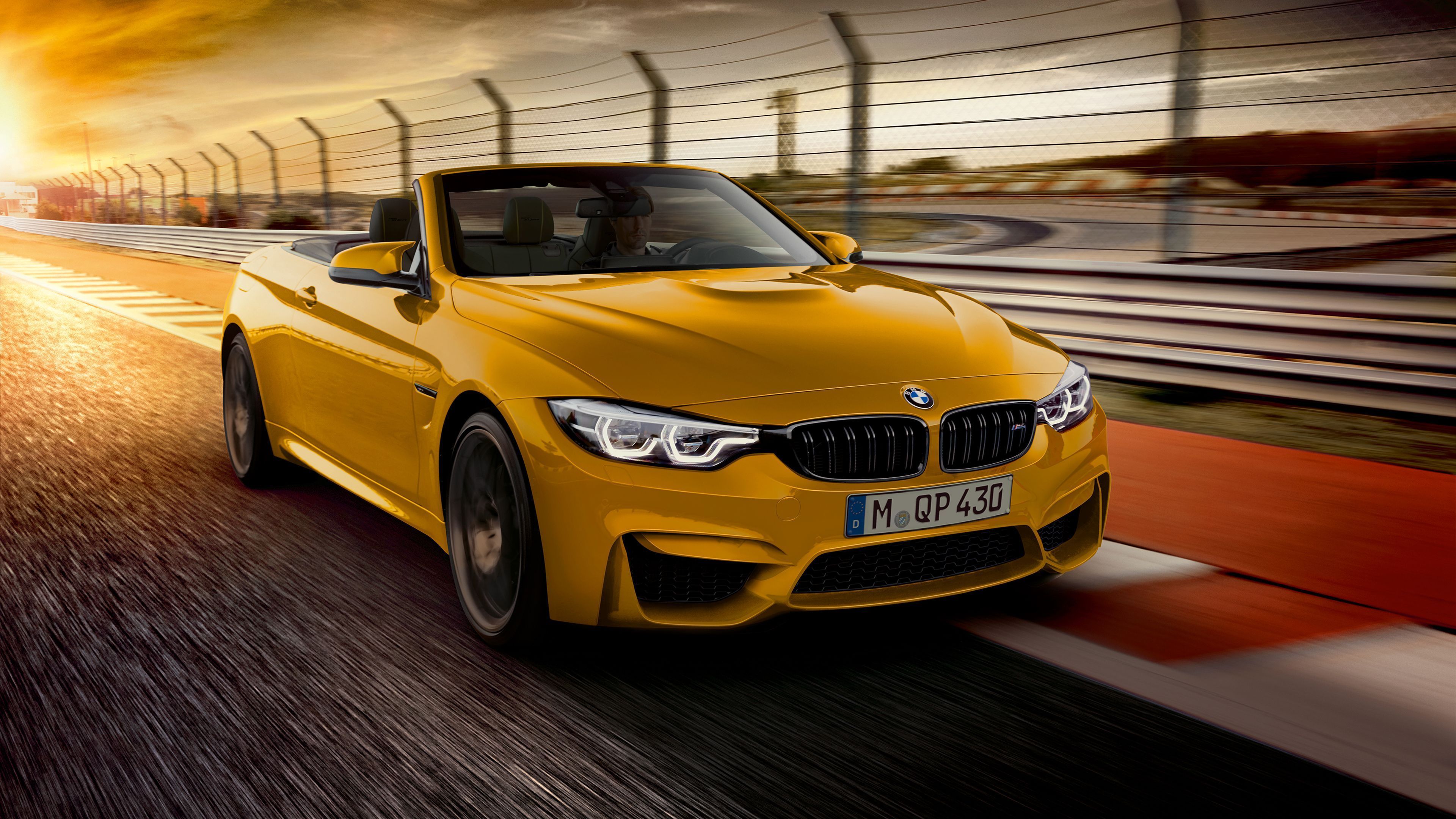 3840x2160 BMW M4 Convertible 30 Jahre