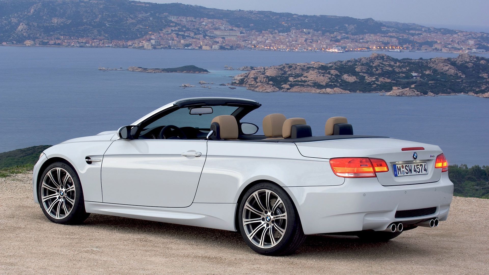 1920x1080 Bmw M4 Convertible White Color
