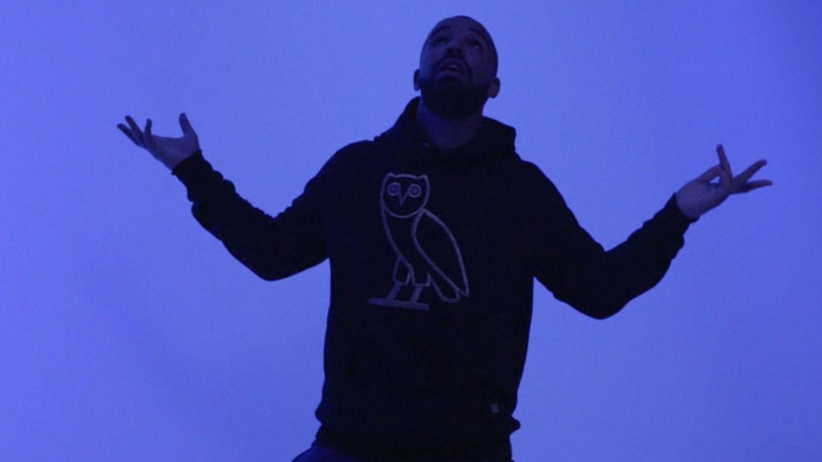 1600x900 Drake's Dancing in the Hotline Bling Video Is Getting the Best