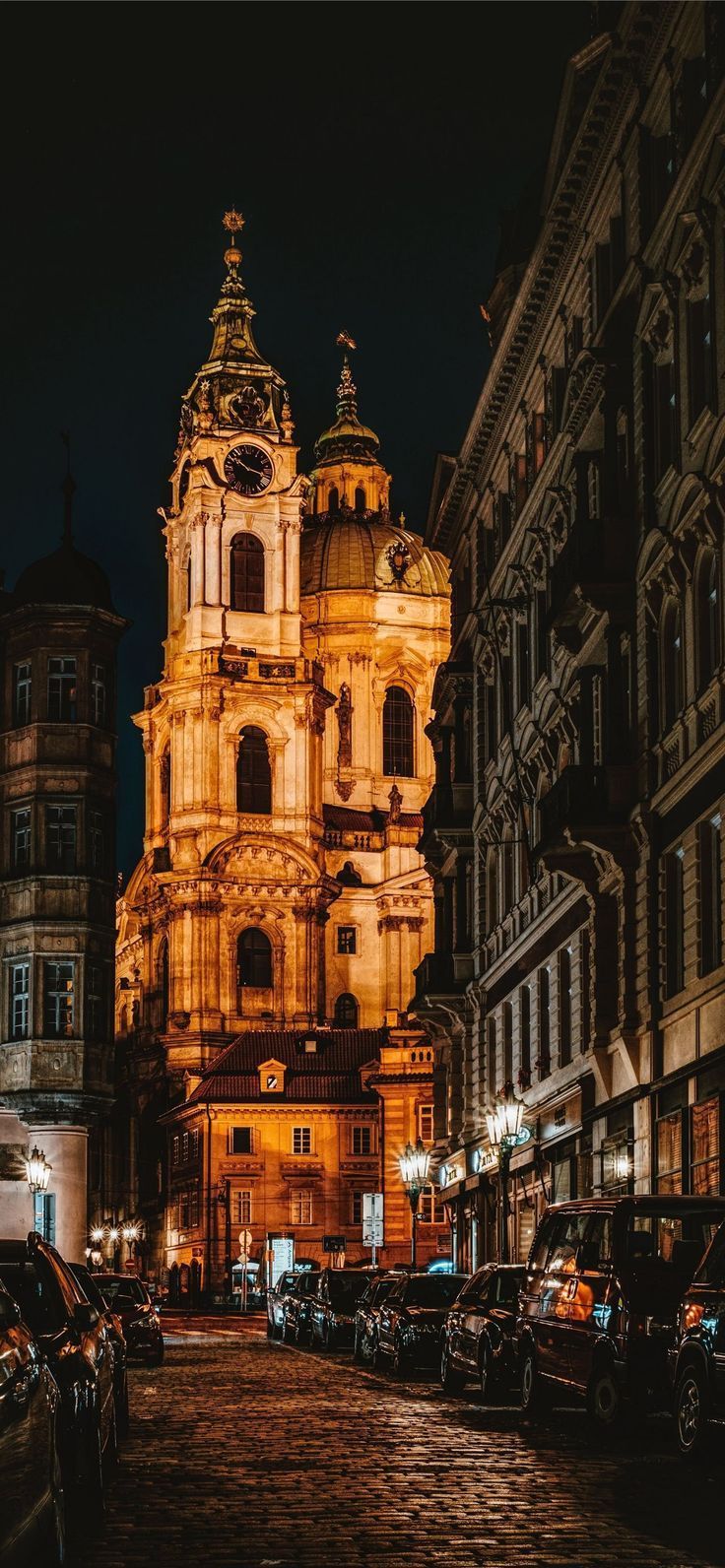 736x1592 Barcelona city, City iphone wallpaper