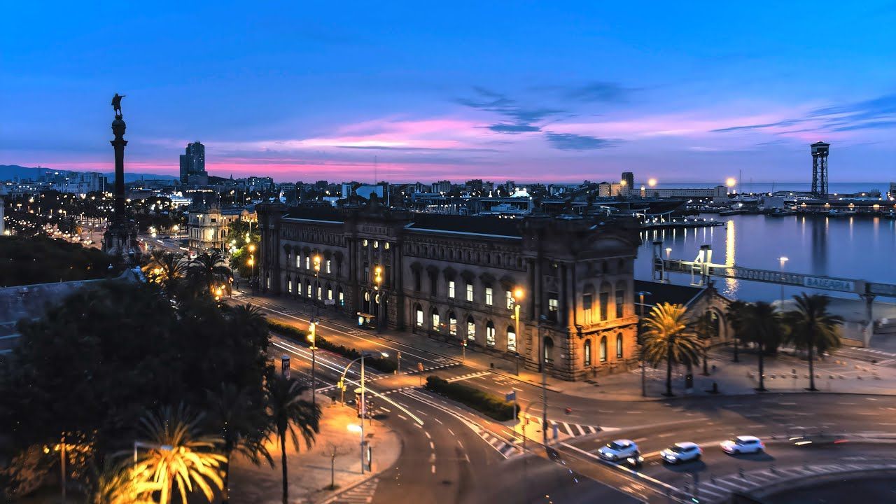 1280x720 Amazing BLUE HOUR in BARCELONA