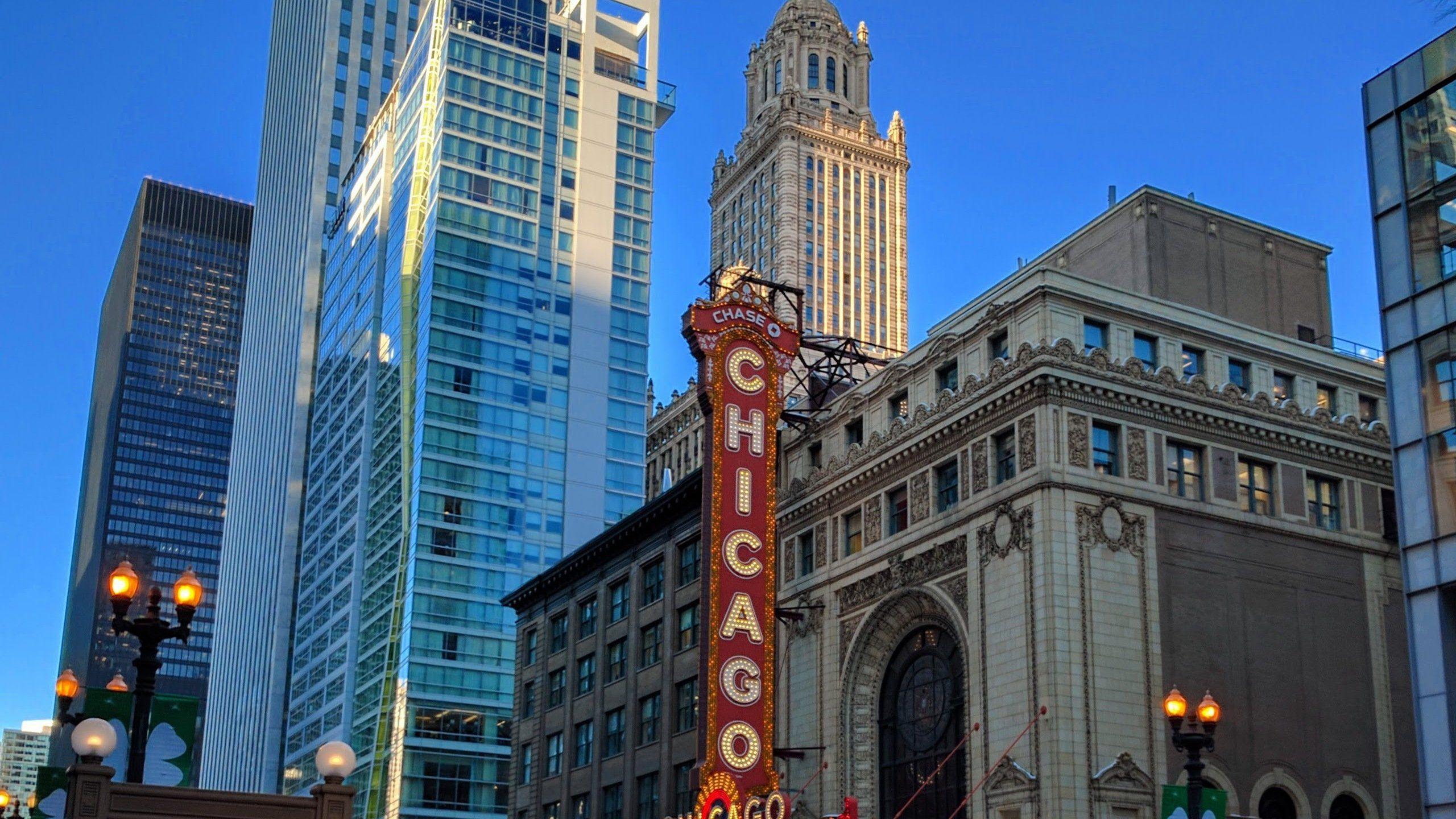 2560x1440 Chicago Theater HD wallpaper