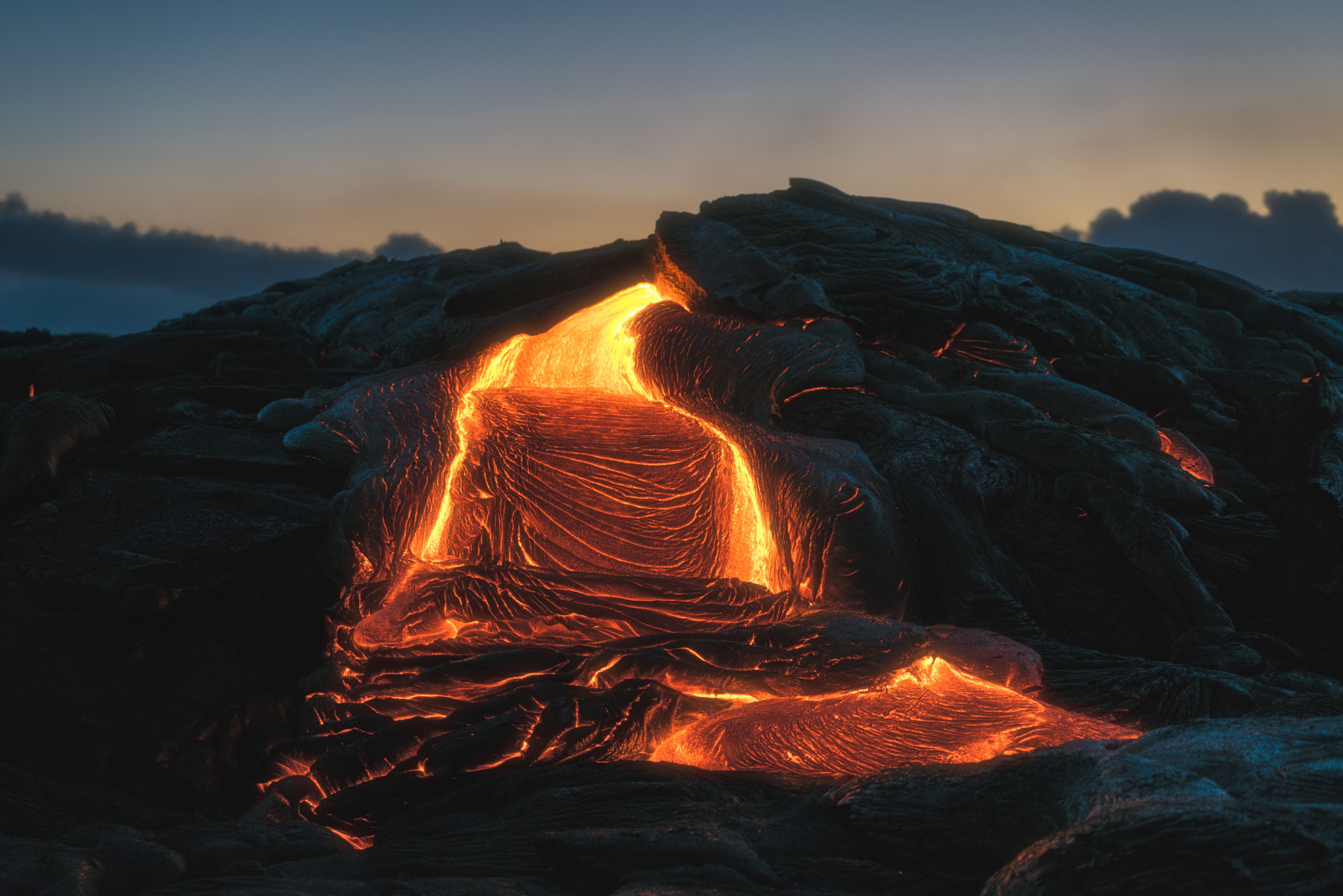 7360x4912 Download Volcano wallpaper