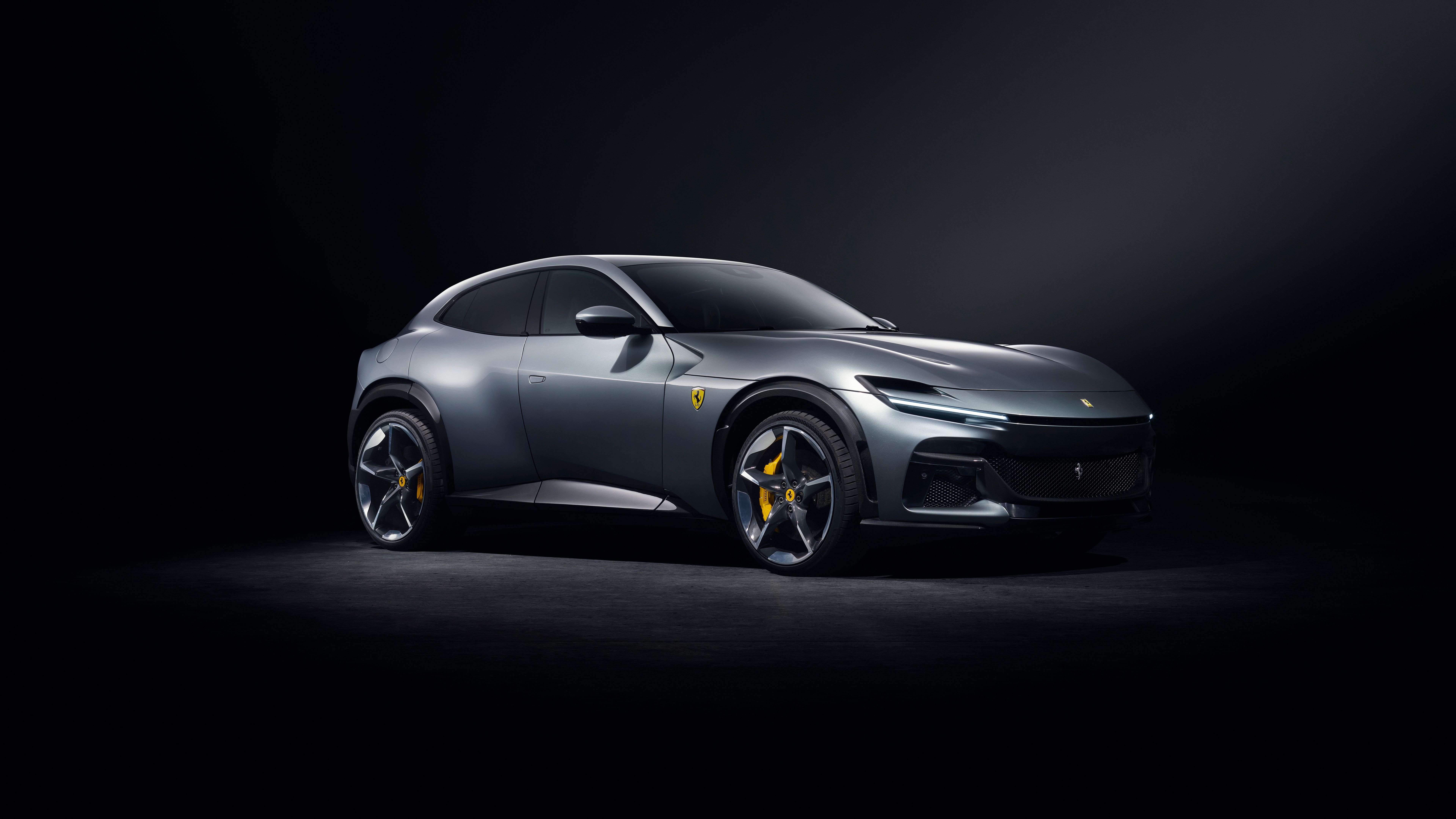 7680x4320 Ferrari SUV Wallpaper