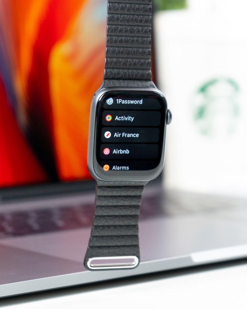 Hình ảnh Apple Watch Series 4 1000x1250