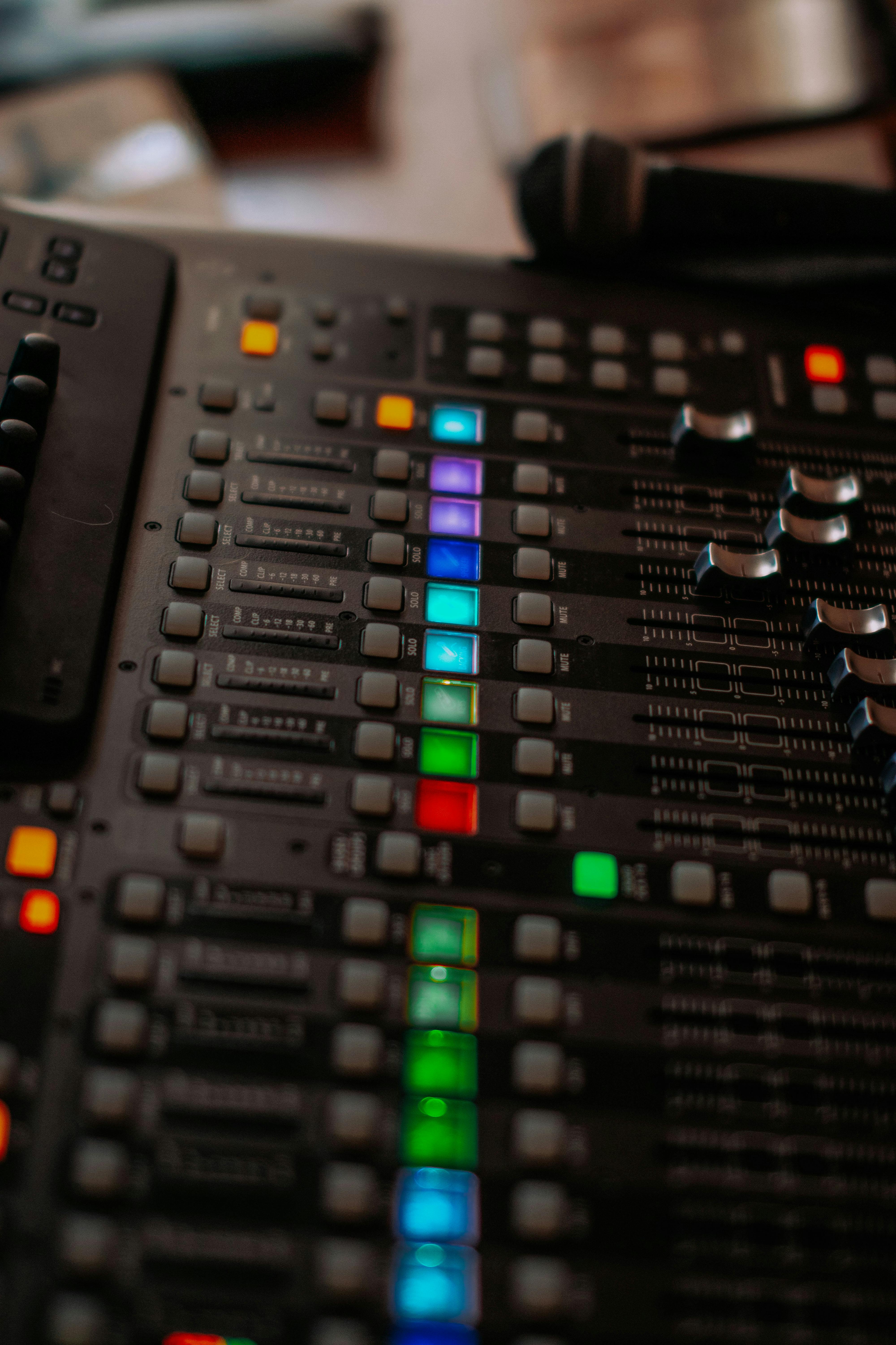 4000x6000 Black Audio Mixer · Free