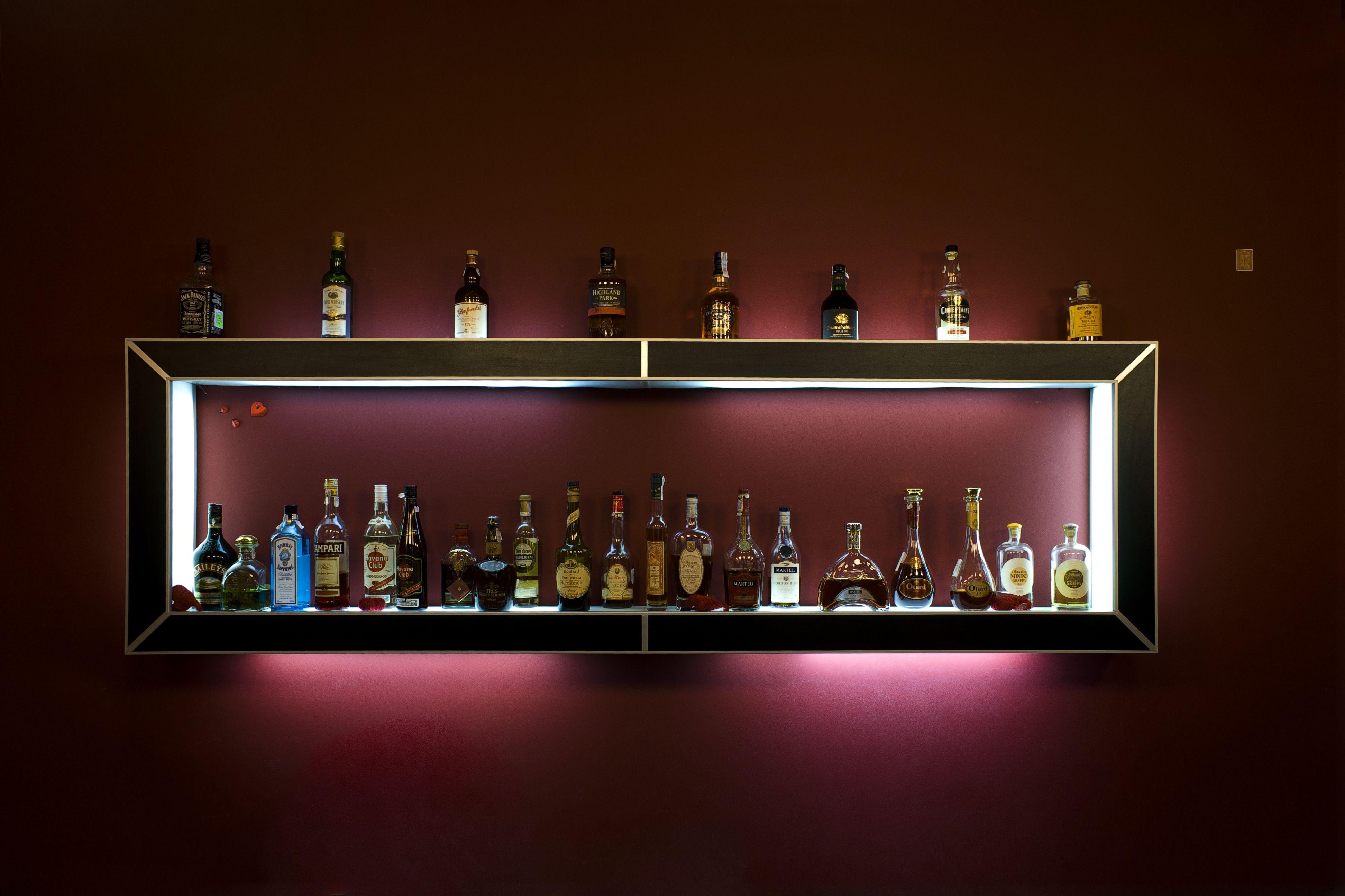 3888x2592 Whisky Wallpaper