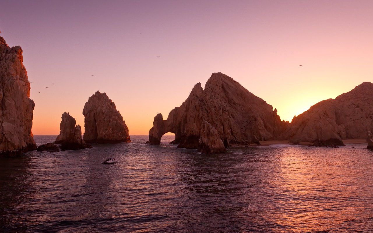 1280x800 Baja California: Mountains, Beaches