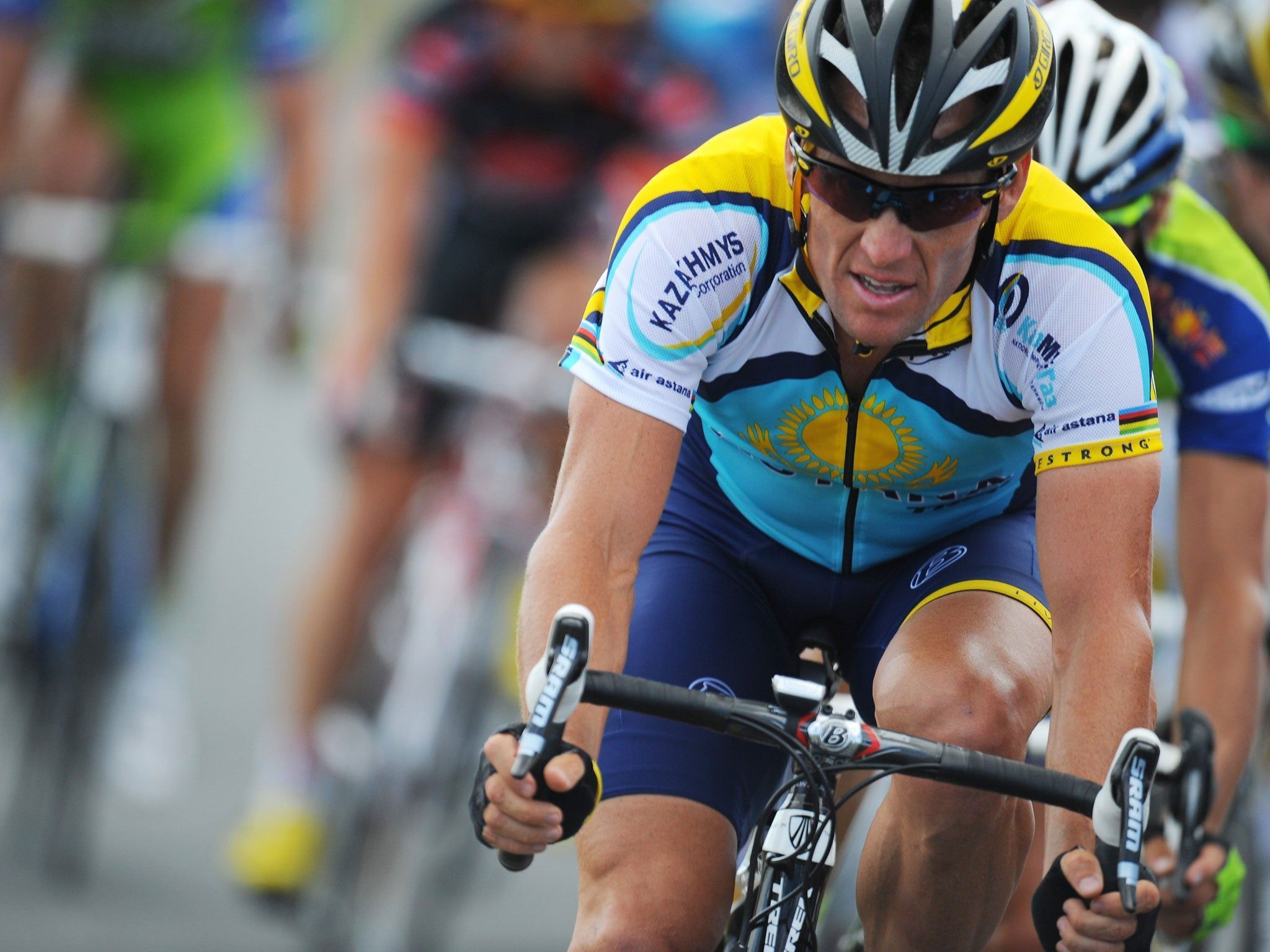 2048x1536 Disgraced cyclist Lance Armstrong to