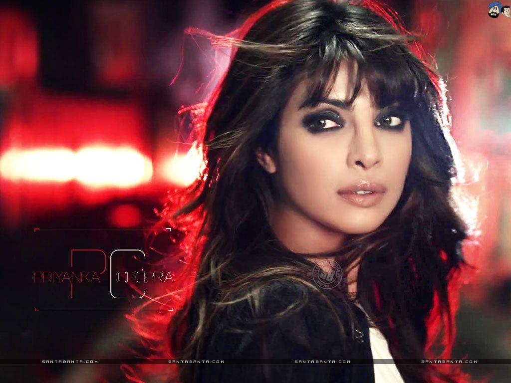 1024x768 priyanka chopra wallpaper 1024x768