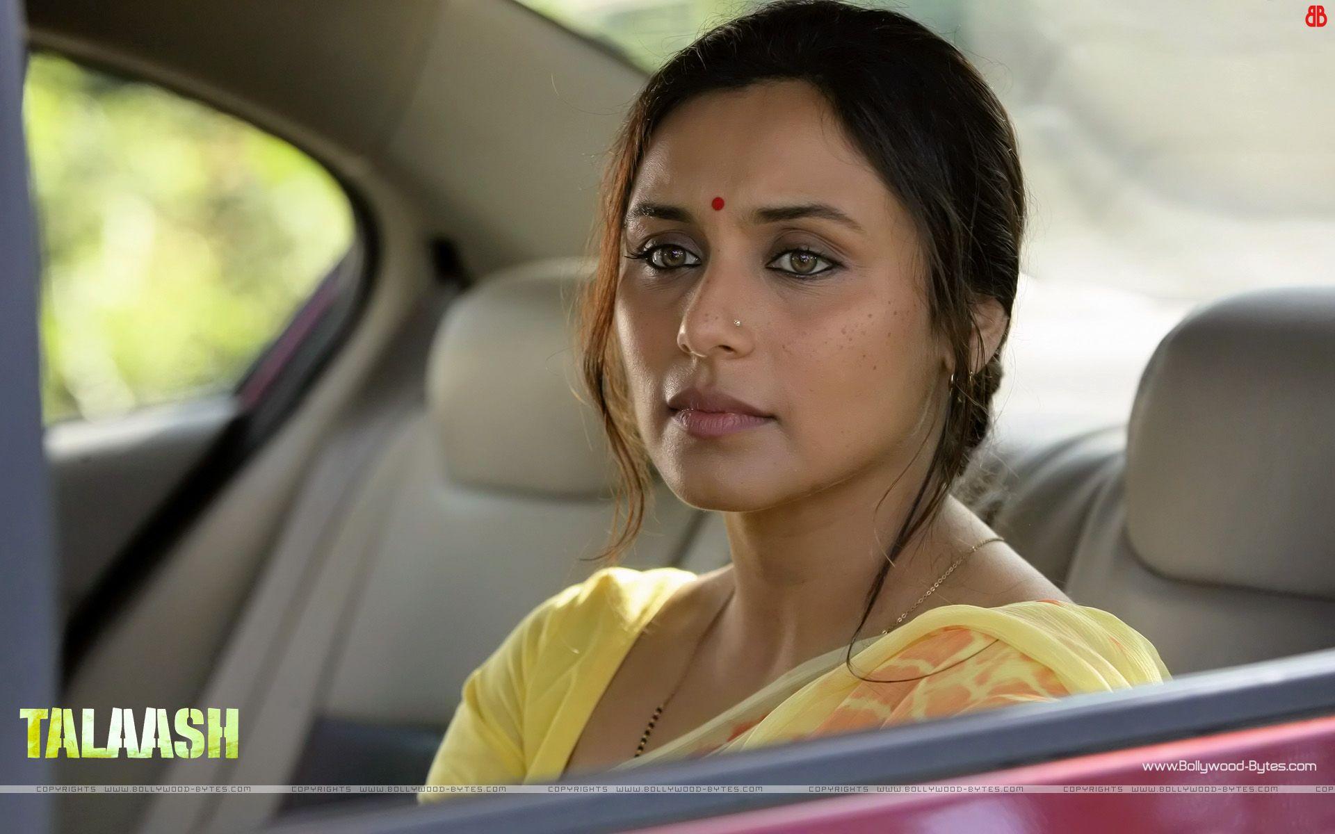 1920x1200 Rani Mukherjee Hot saree wallpaper HD Rani Muk
