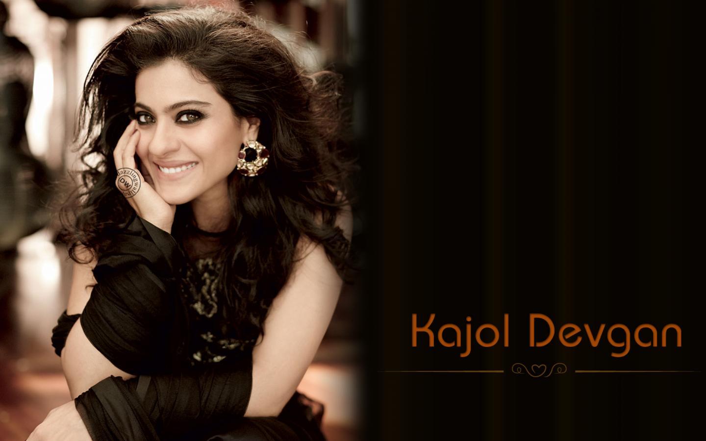 1440x900 Kajol Devgan