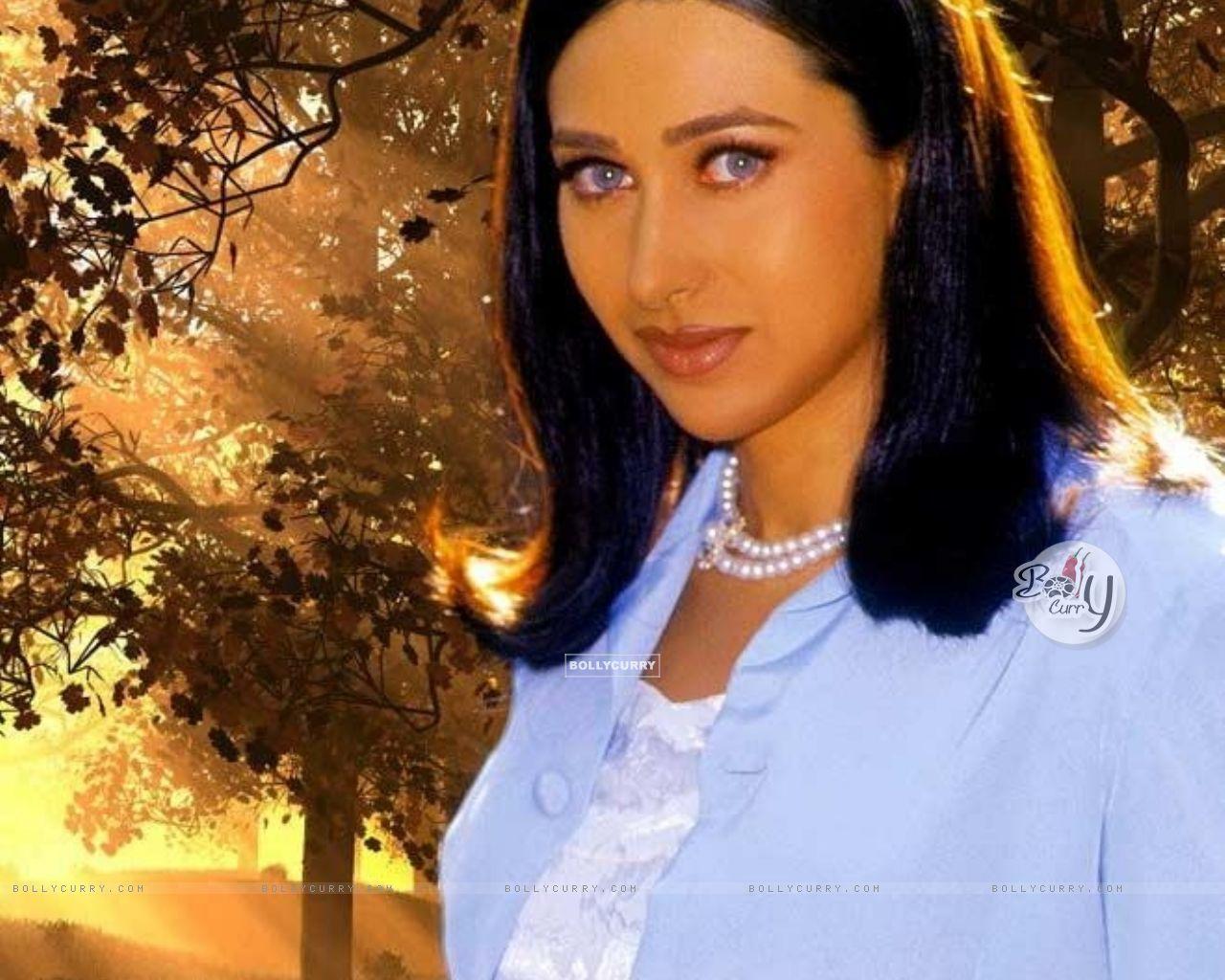 Karishma Kapoor Fakes