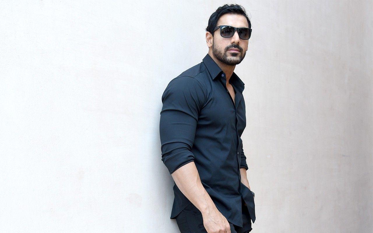 1280x800 John Abraham Wallpaper 2 X 800