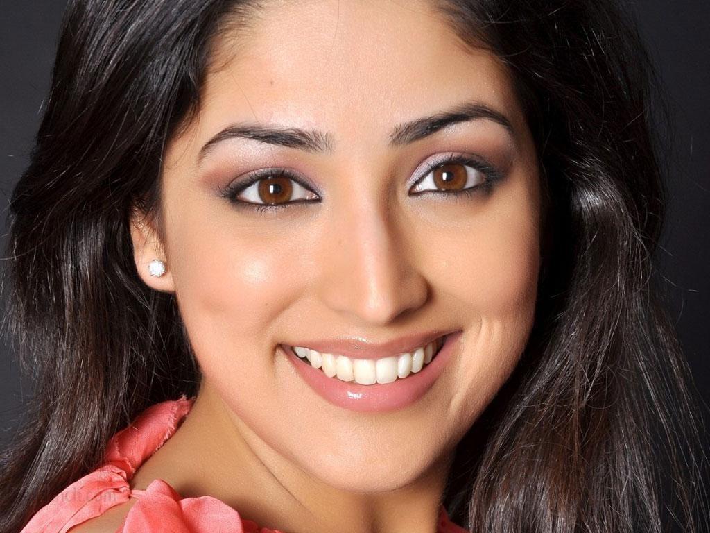 1024x768 Yami Gautam HD Wallpaper. Celebrity Wallpaper. Yami