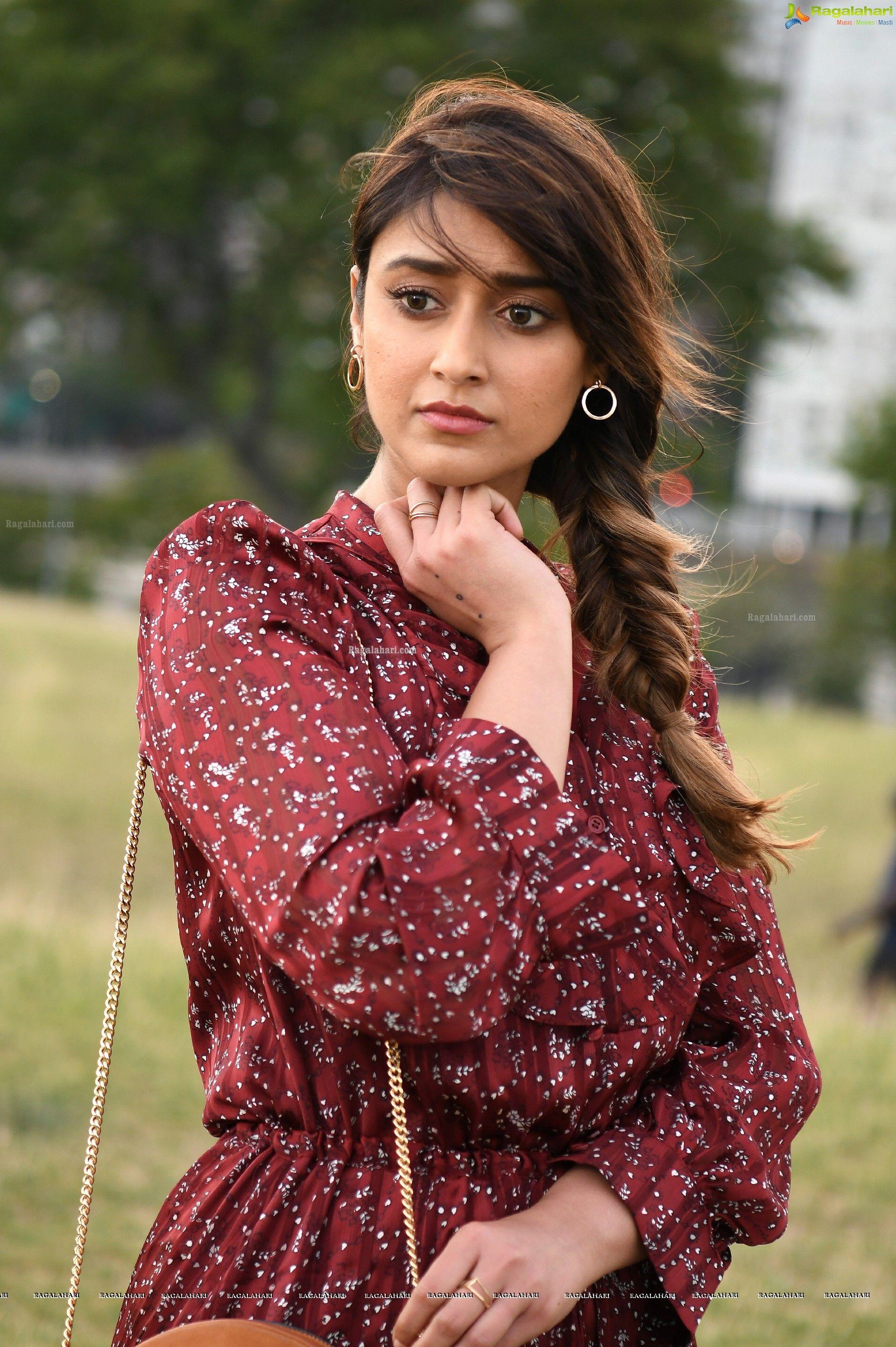 1919x2884 Ileana D'Cruz (HD) [Exclusive] Image 22. Telugu Actor