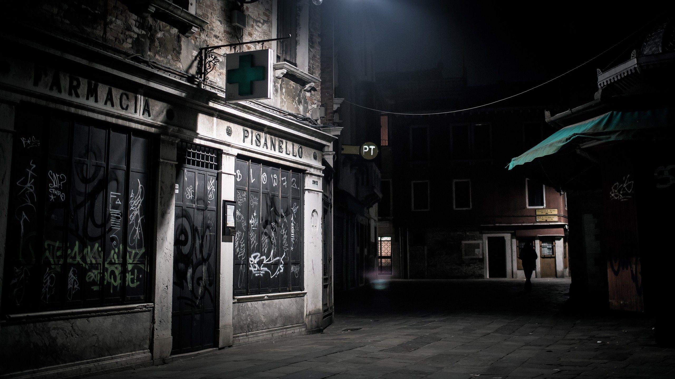 2560x1440 dark, hospital, street, big wallpaper