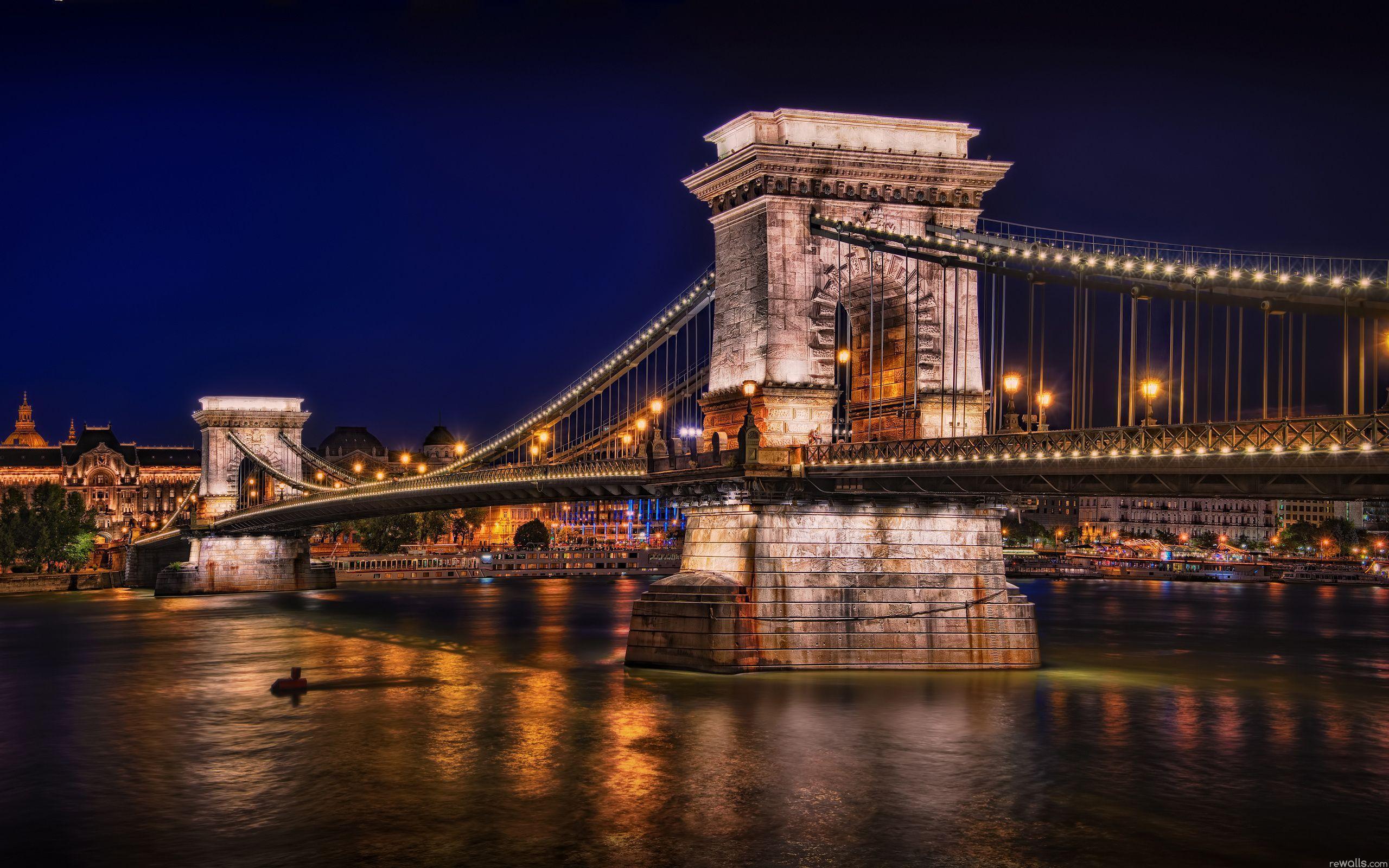 2560x1600 Hungary Wallpaper