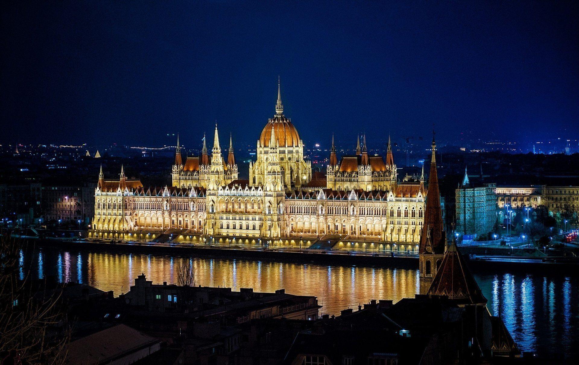 1920x1212 Europe Hungarian Parliament Building river architecture