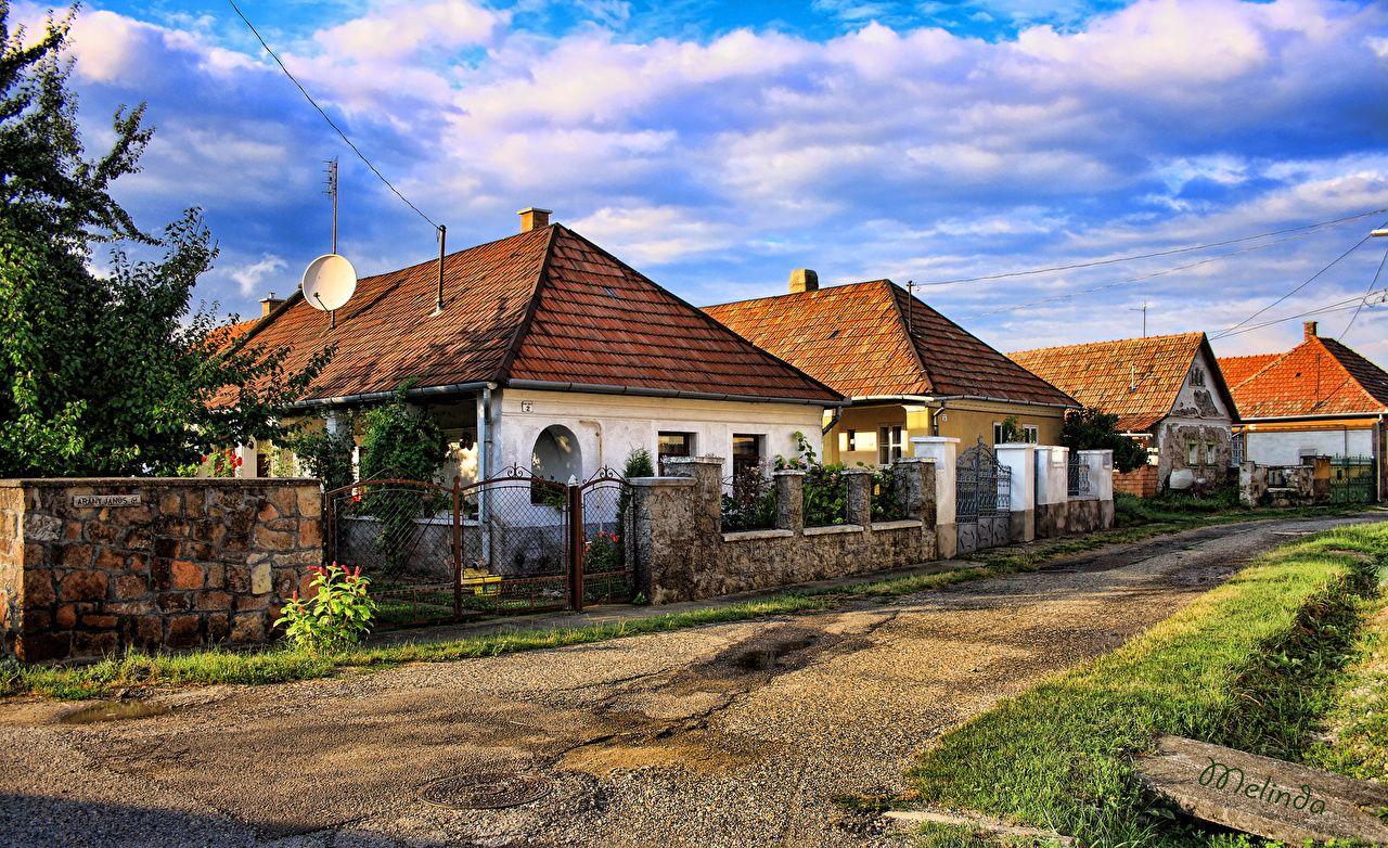1280x782 Desktop Wallpaper Hungary Cserepfalu Fence Street Cities Houses