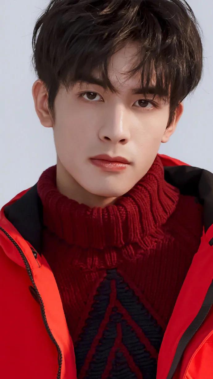 690x1227 Star series wallpaper Song Weilong