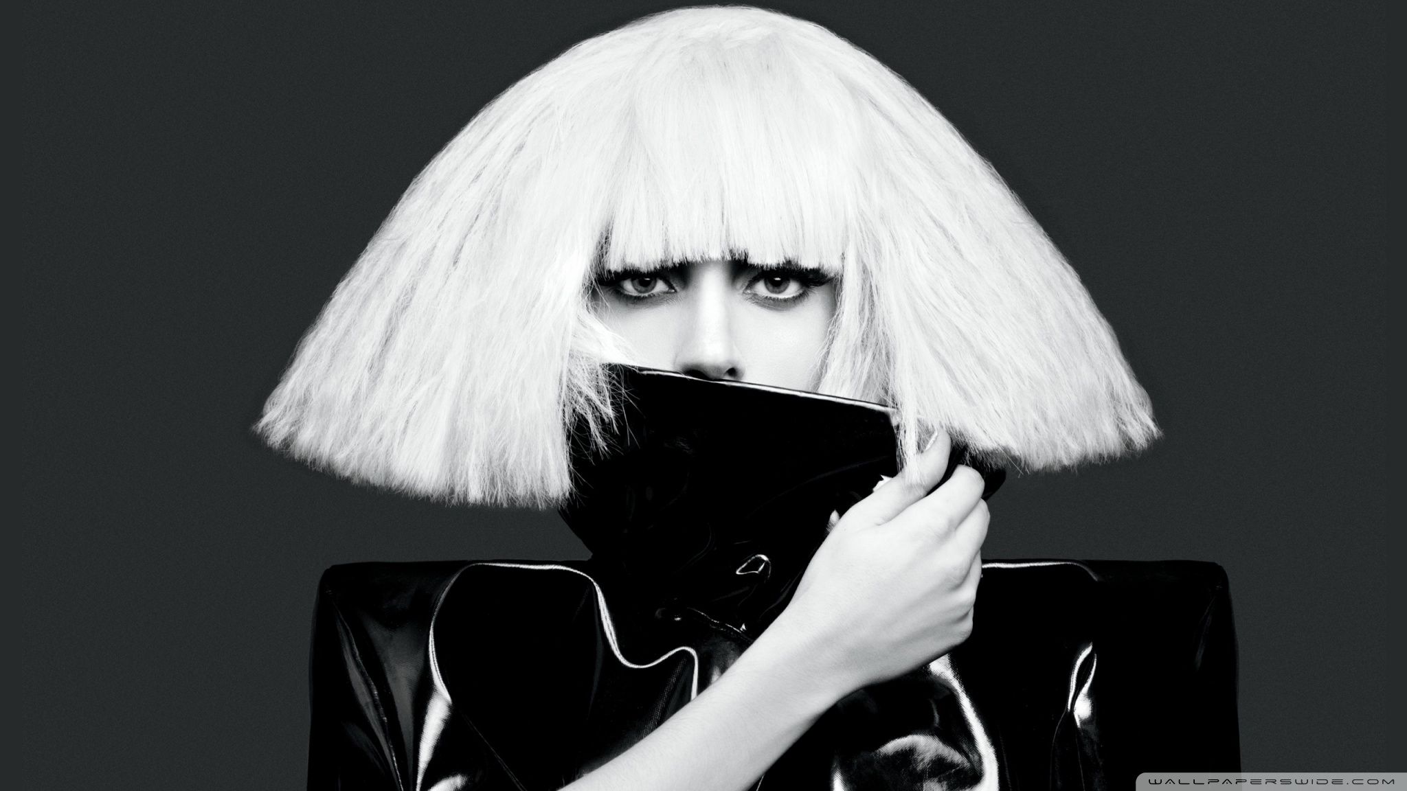 2048x1152 Lady Gaga Ultra HD Desktop Background