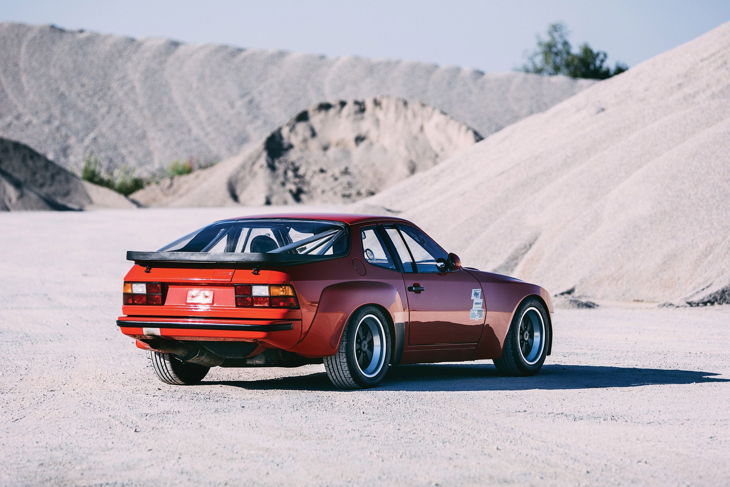 2560x1707 Porsche 924 Wallpaper