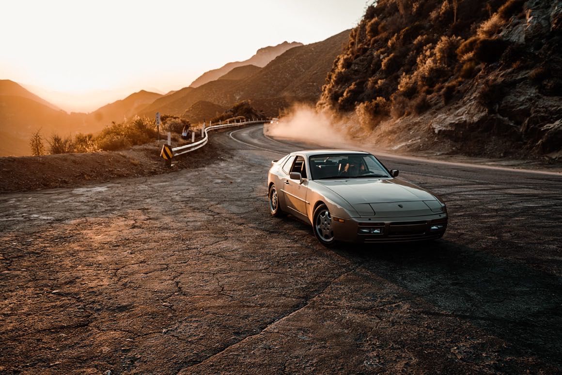 1160x774 Sunset Cruise“ Porsche 924 Wallpaper
