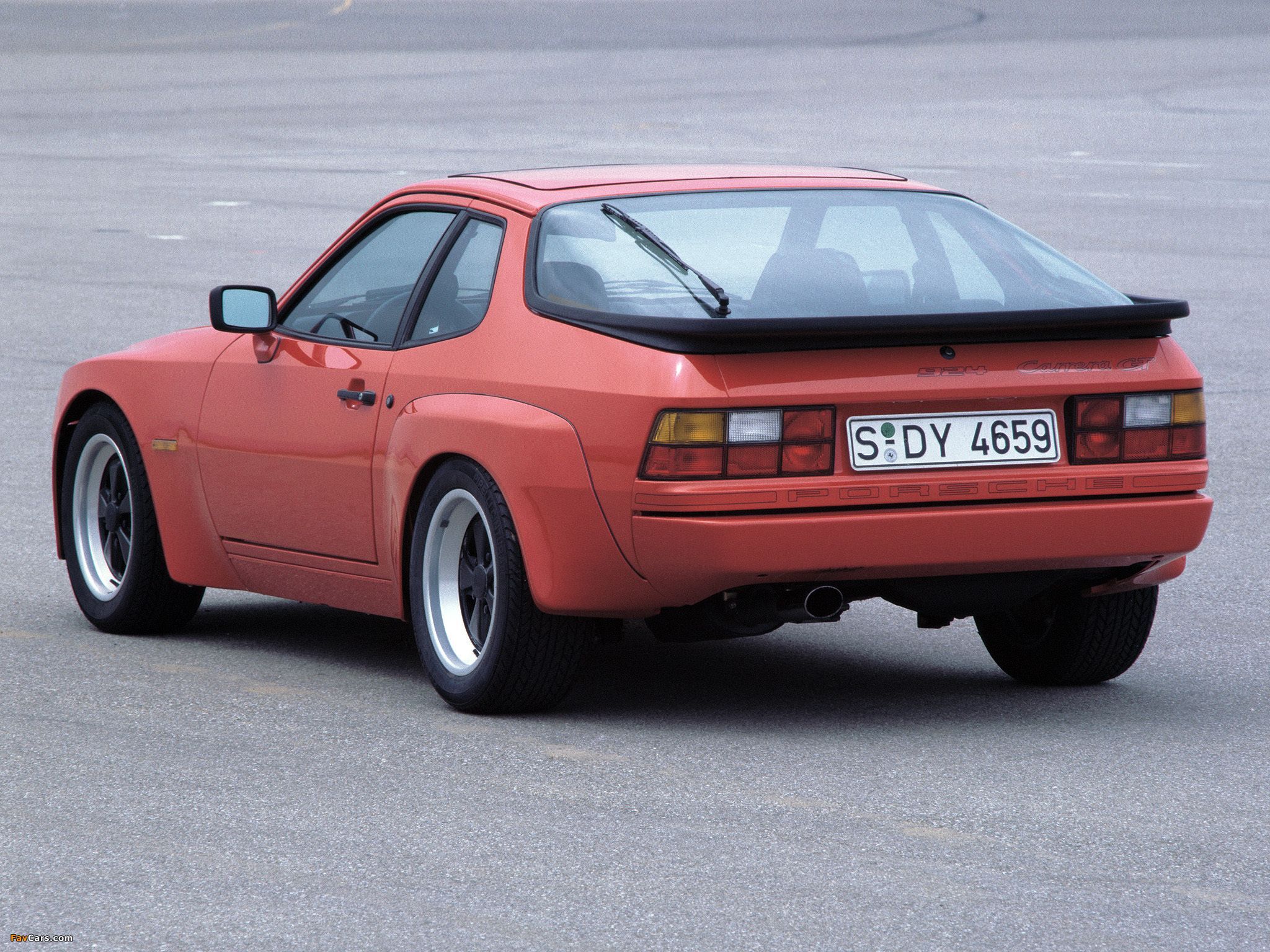 2048x1536 Porsche 924 Carrera GT (937) 1981
