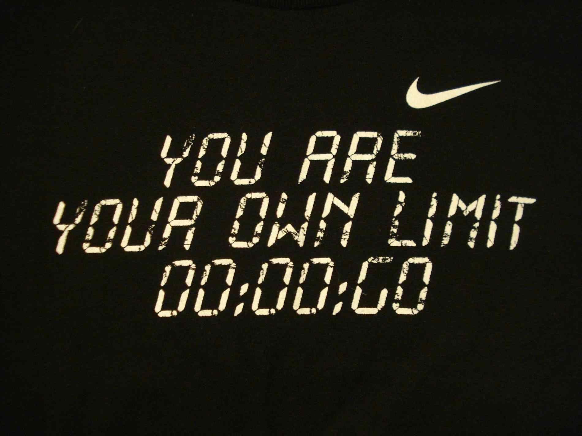 1900x1425 Nike Volleyball Wallpaper