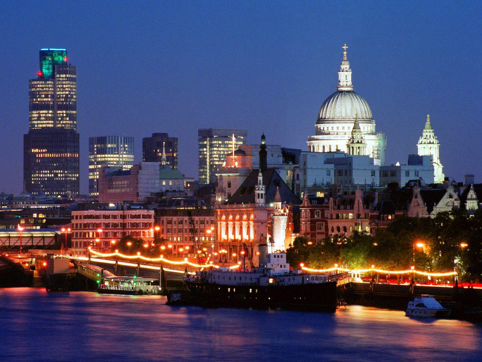 1600x1200 London Skyline wallpaper. London Skyline