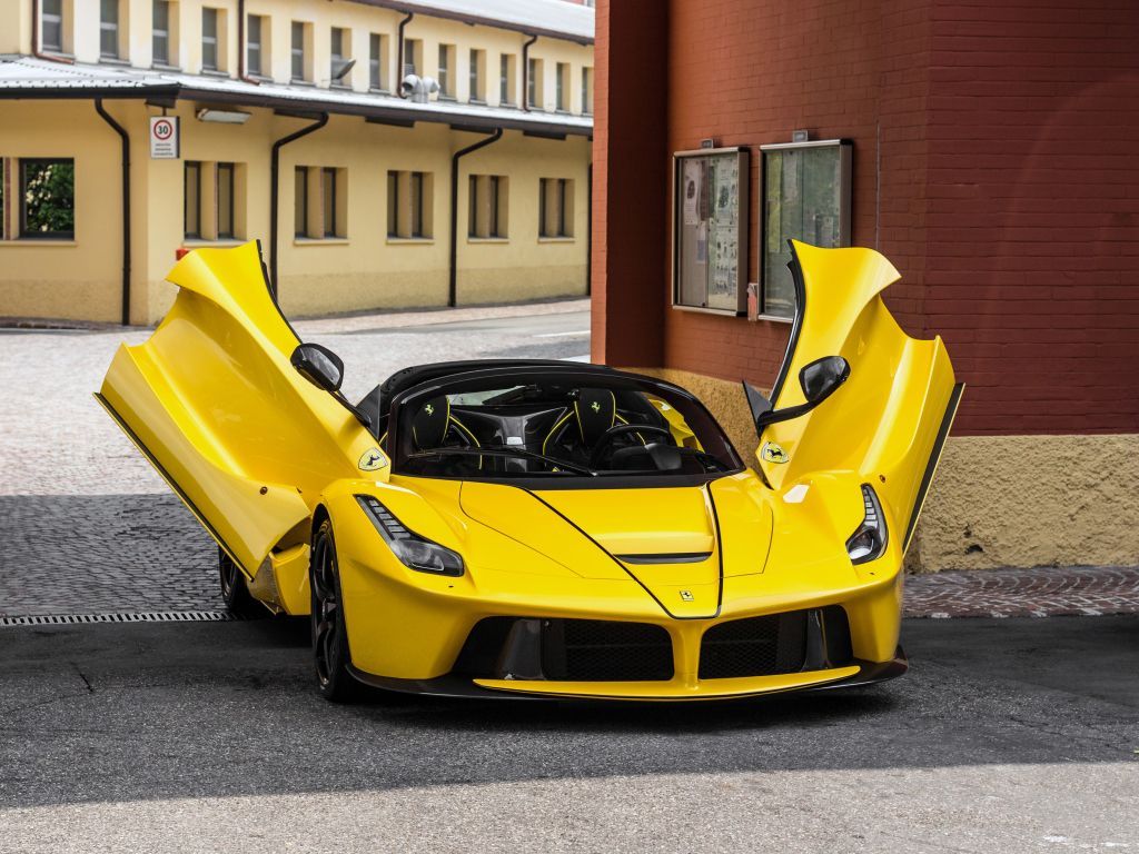 1024x768 Download wallpaper 1024x768 ferrari
