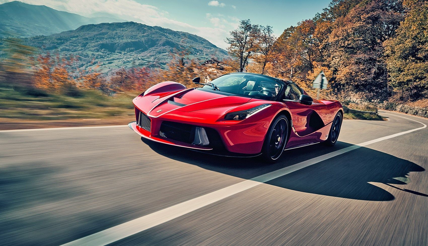 1700x980 LaFerrari Aperta (2018) review